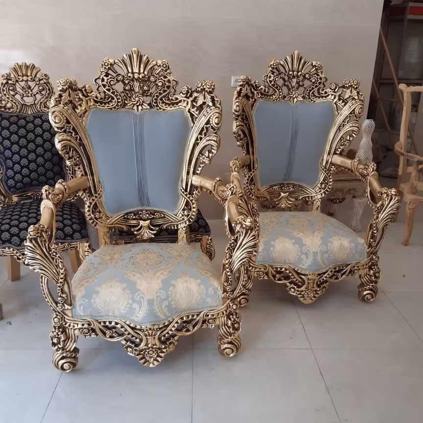 مبل سلطنتی کلاسیک  خفاشی ارسال بصورت پس کرایه