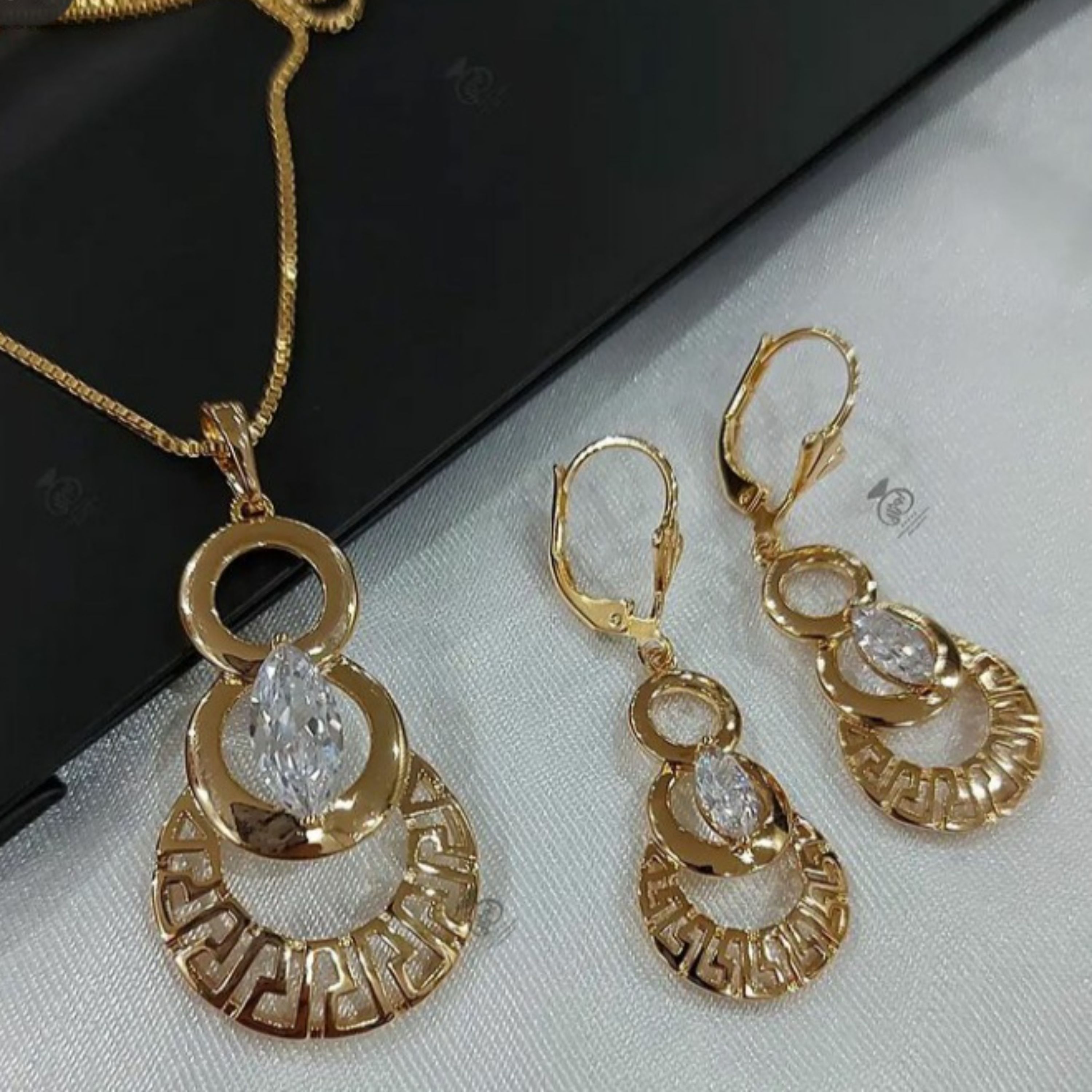 نیمست مدل ورساچ  برند ژوپینگ رنگ ثابت کد3