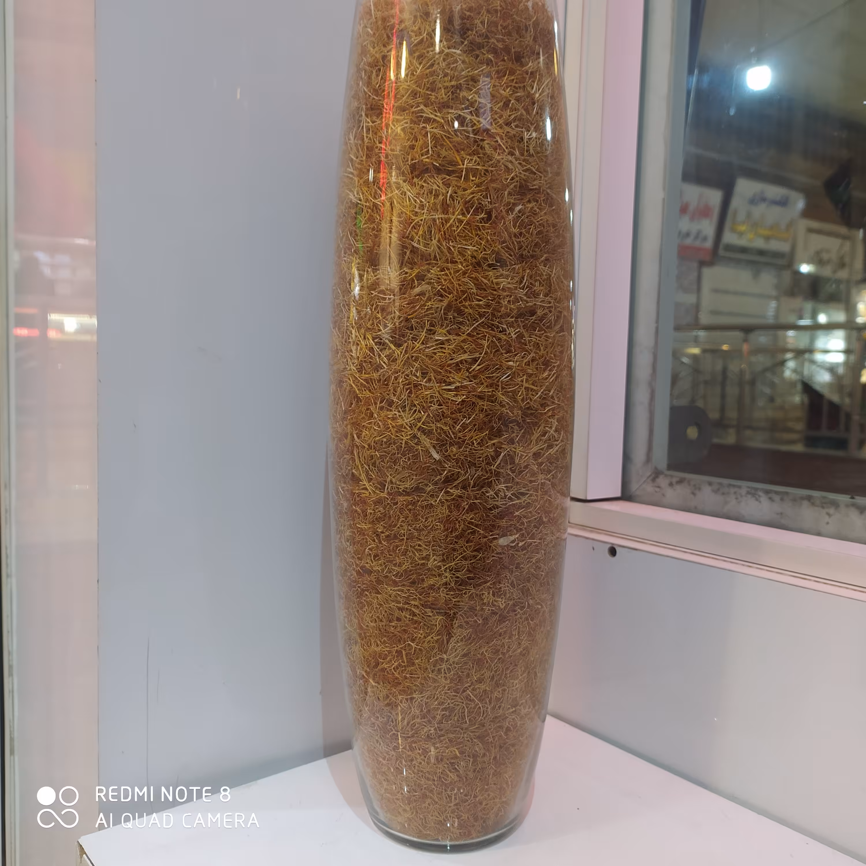 ریشه زعفران
،عطر و طعم بسیار بالا
،پر از نرمه زعفران
،مناسب برای تهیه دمنوش
،قیمت هر گرم 4هزار تومان
