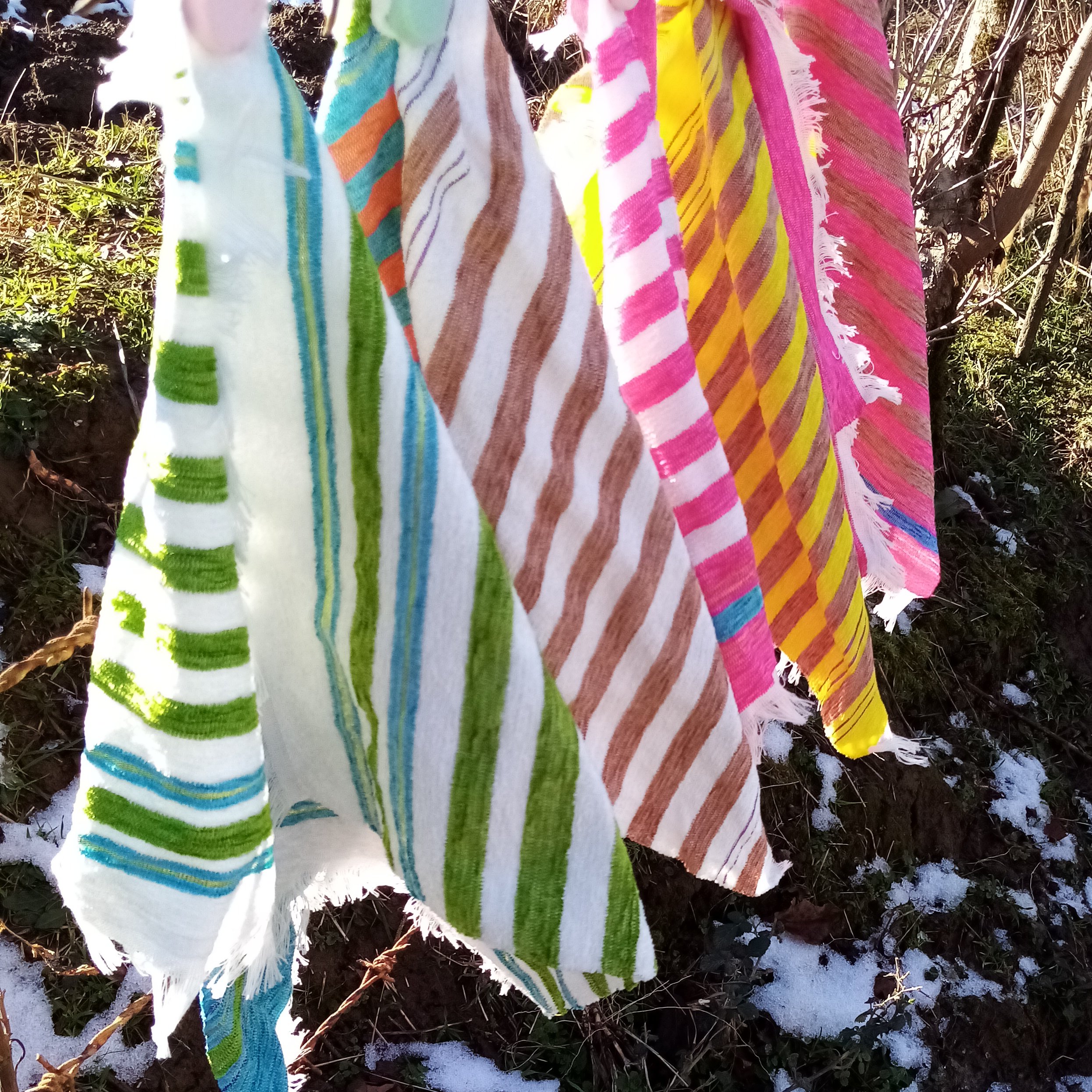 حوله سایز کوچیک مناسب گردگیری