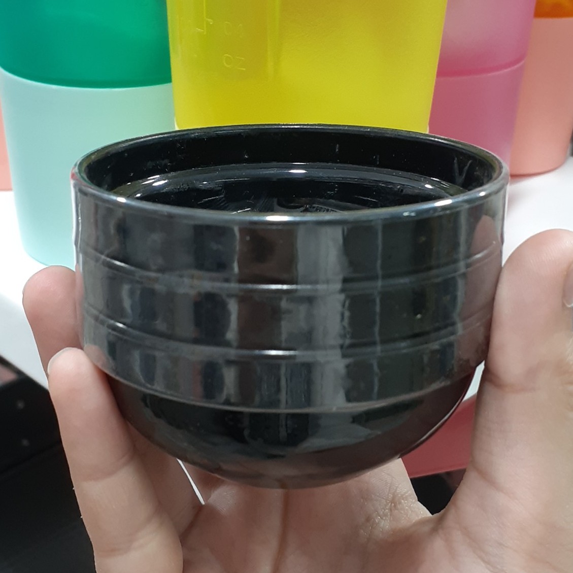 پیاله  زیتون خوری