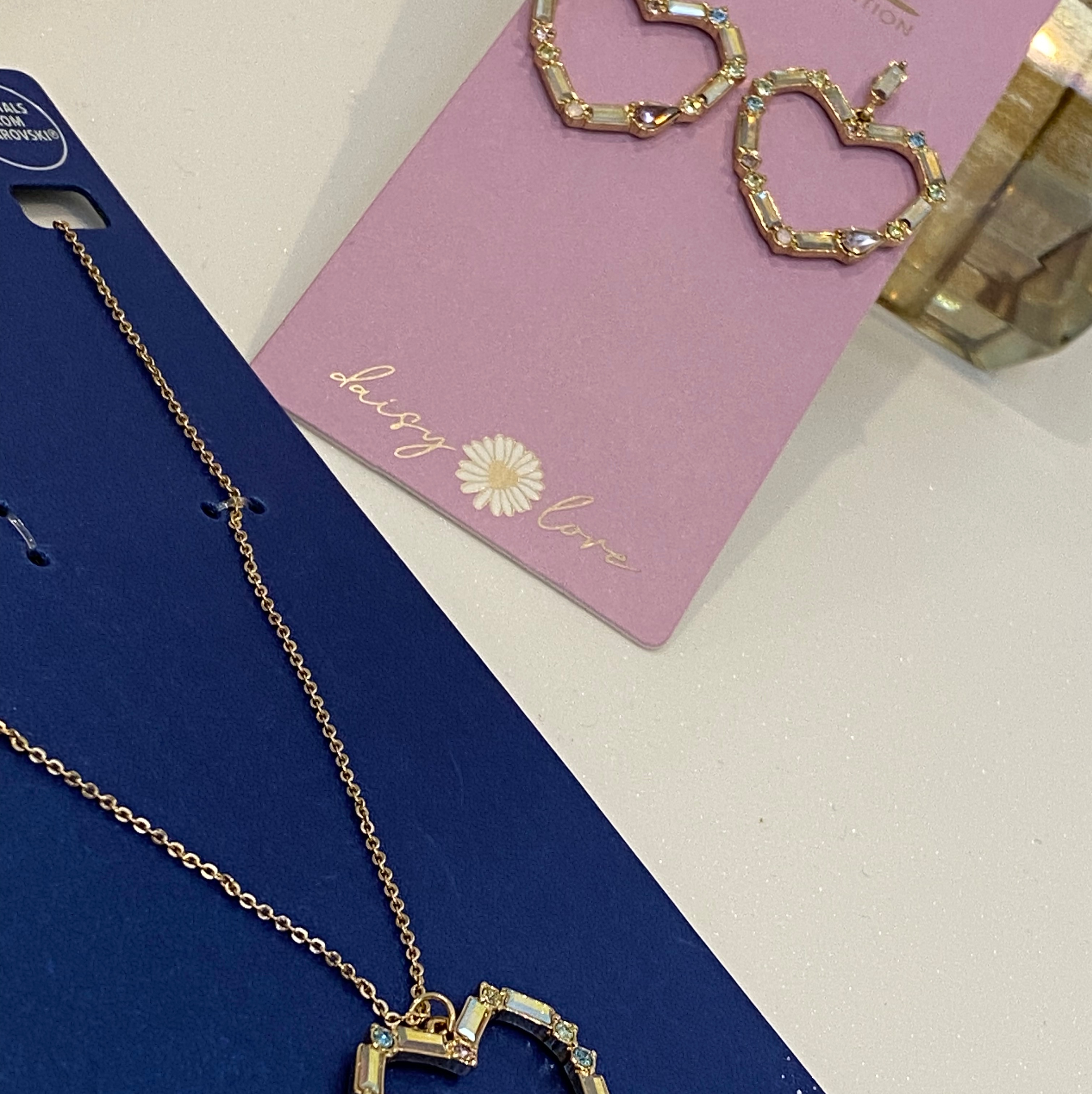  کادو تولد نیم ست بی نظیرسواروسکیخاص و زیبا متفاوت و شیک وارداتی درخششان