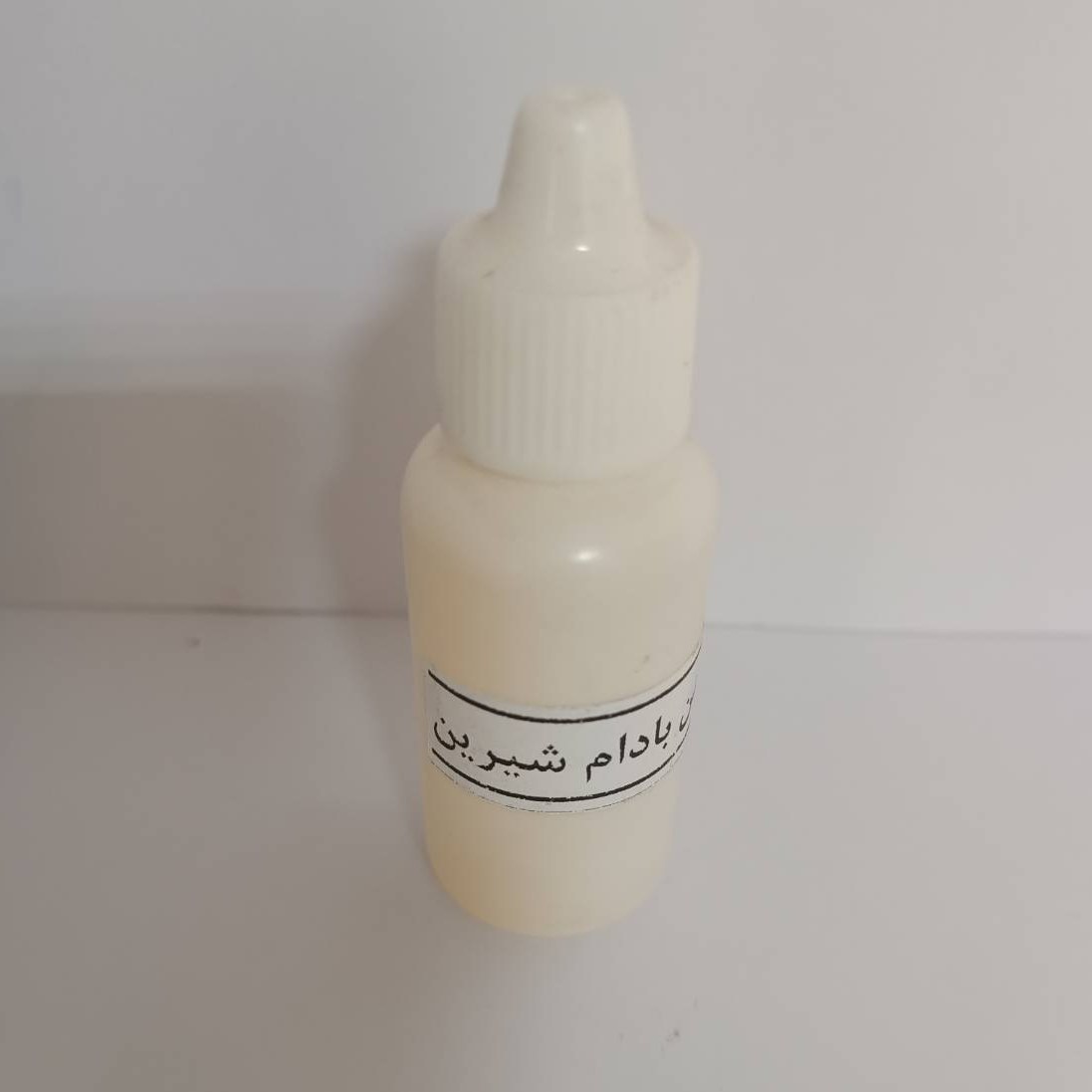 روغن بادام شیرین 30 گرمی