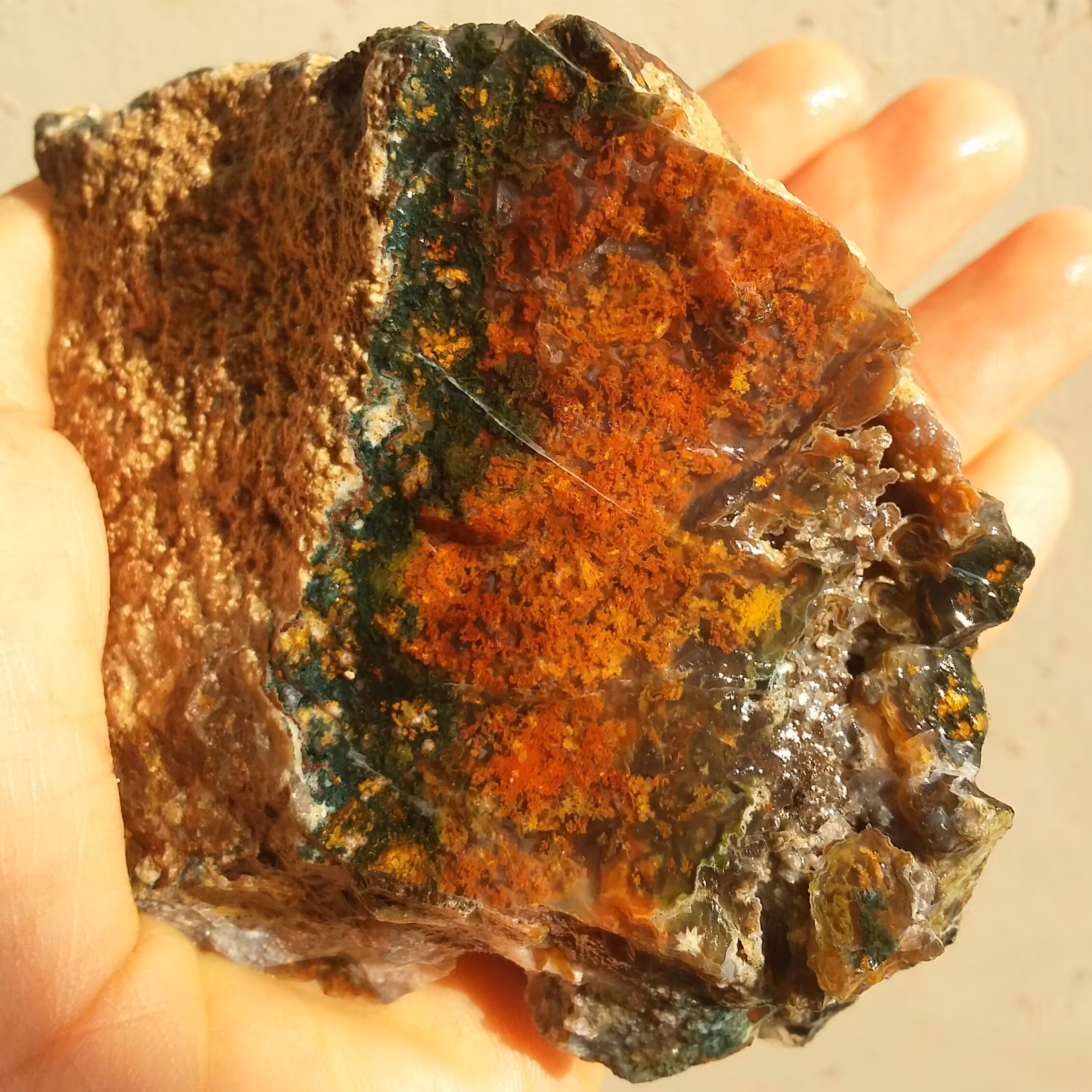 سنگ راف منظره هفت رنگ مختص تراش نگین
شاهکار خلقت
خوش رنگ و بسیار زیبا 100 در 100 طبیعی 
کد 6762