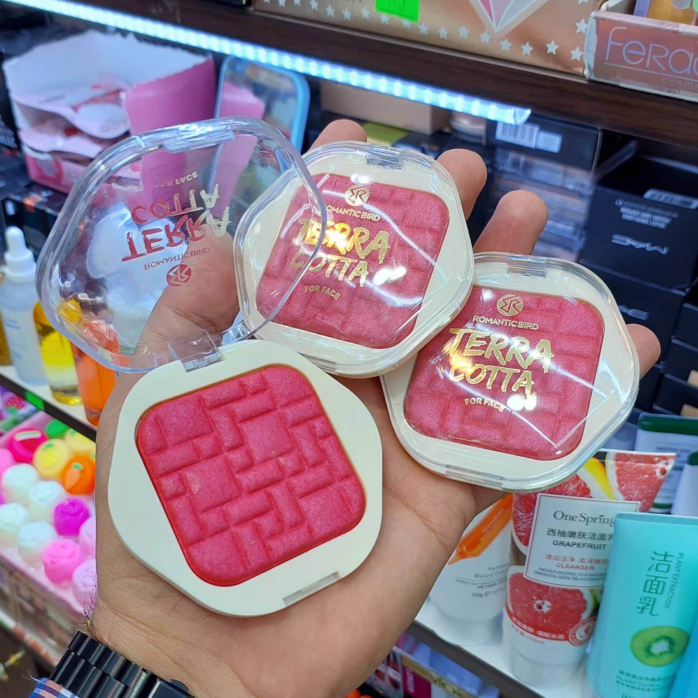 رژگونه رومانتیک برد Romantic bird blush powder
