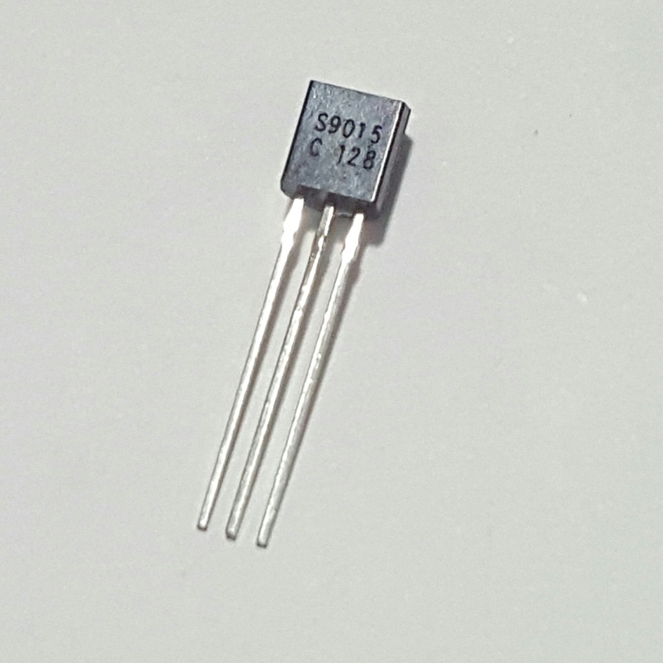 ترانزیستور C9015 بسته 10 عددی