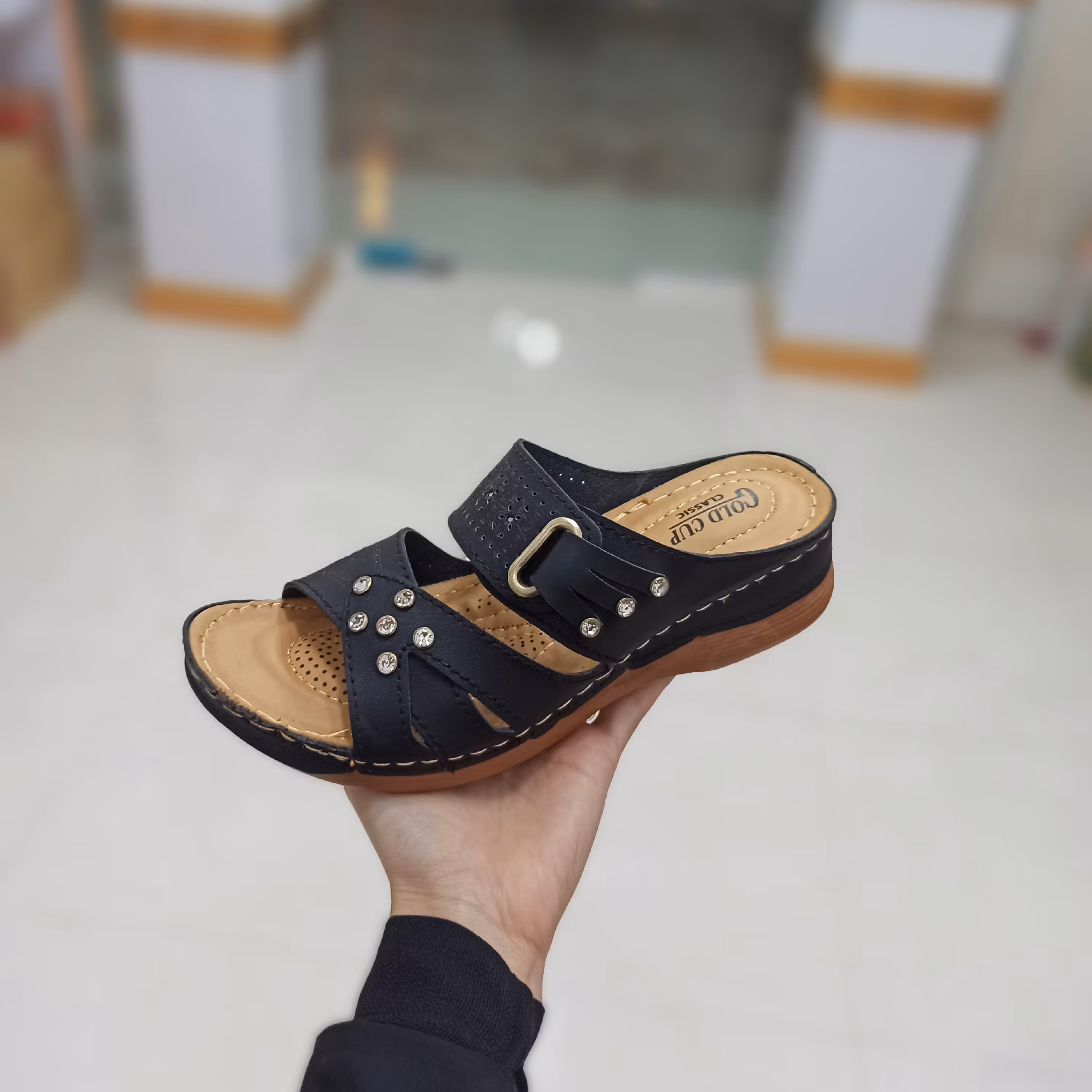 صندل طبی زنانه (مناسب پیاده‌روی)