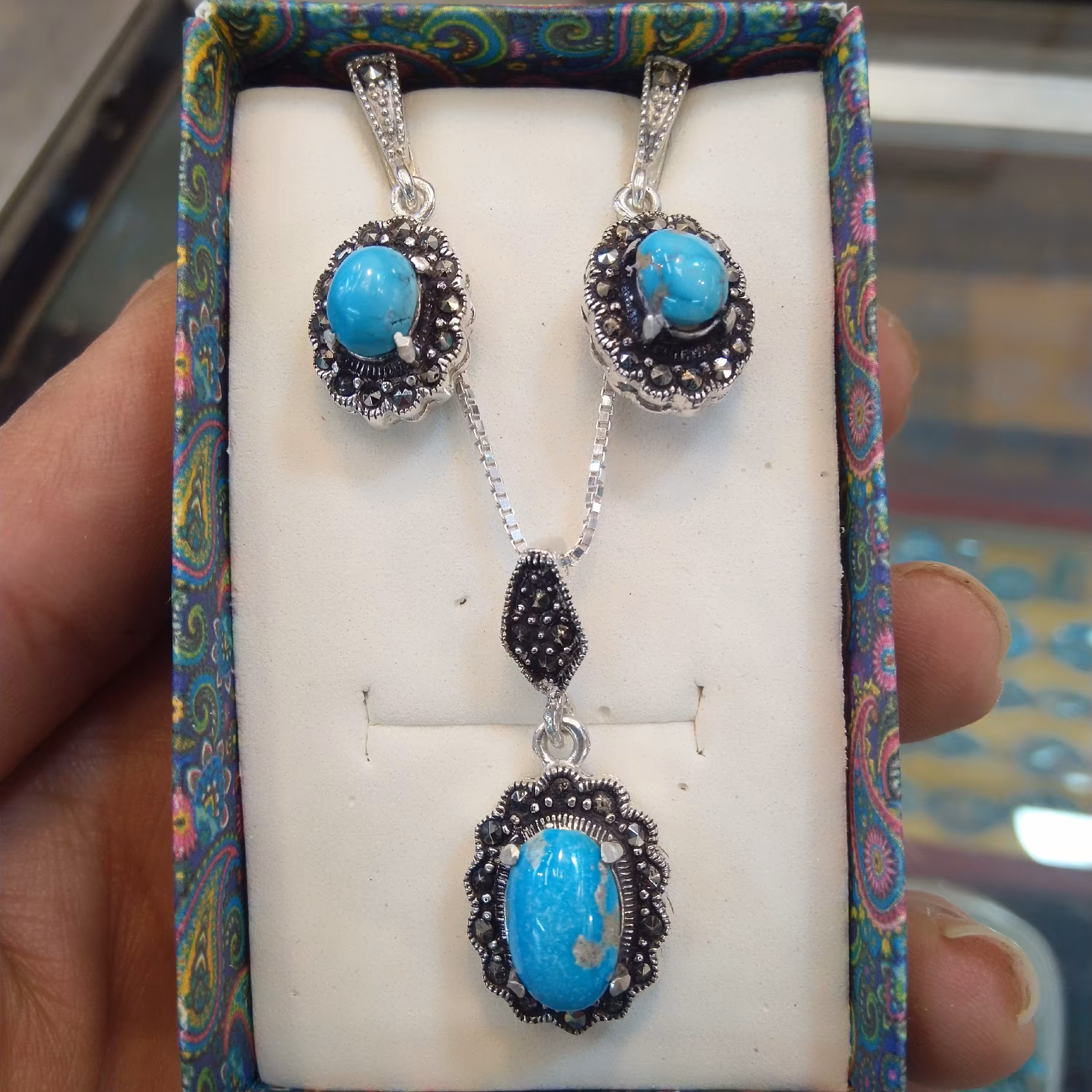 نیمست نقره سیاه قلم