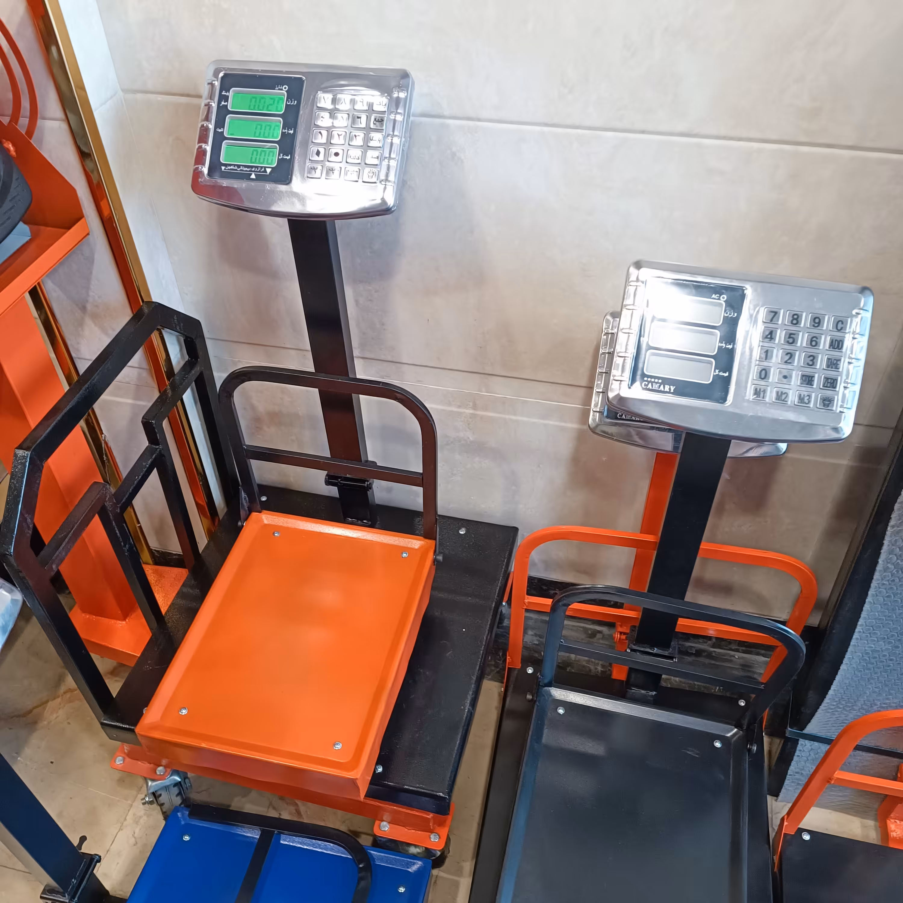 باسکول 200کیلو تاشو ابعاد کفه 30 در 40 