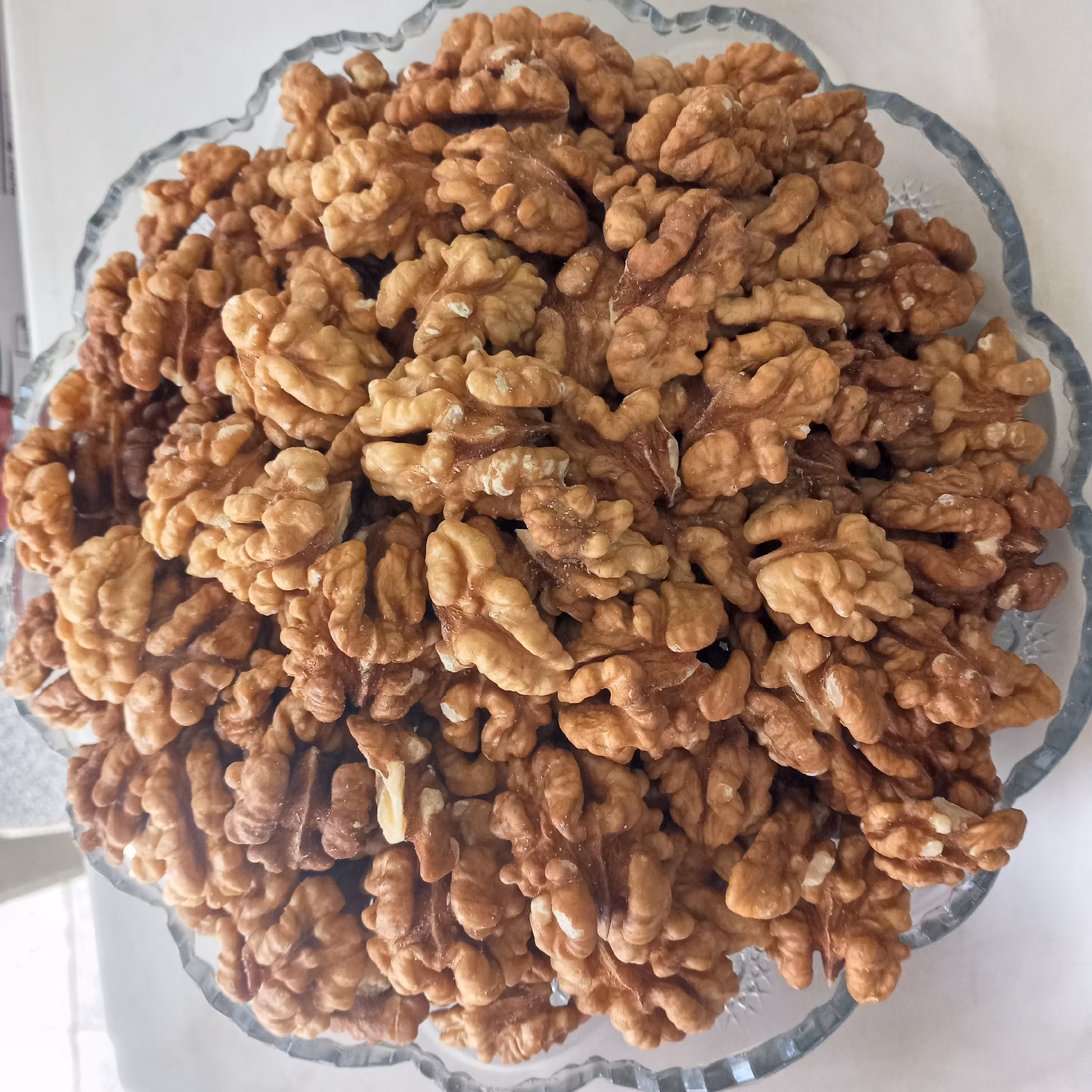 مغز گردوی آجیلی درجه یک هر یک کیلو گرم 400 هزار تمان 