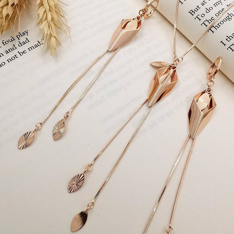 نیمست زیبای ژوپینگ با آبکاری طلا و بدون حساسیت  اندازه زنجیر 45سانت 