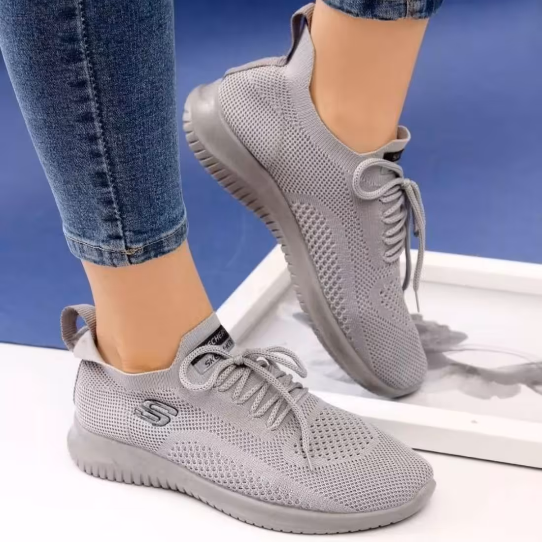 کفش اسپرت اسکیجرز