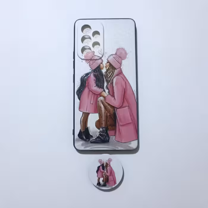 کاور‌ فانتزی سوزنی طرح مادر و بچه به همراه پاپ سوکت ست مناسب برای گوشی موبایل سامسونگ A53 5g