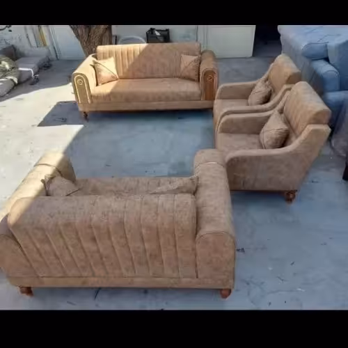 مبل مدل نگین 7نفره تنوع رنگ تنوع مدل ارسال به پای مشتری هست 