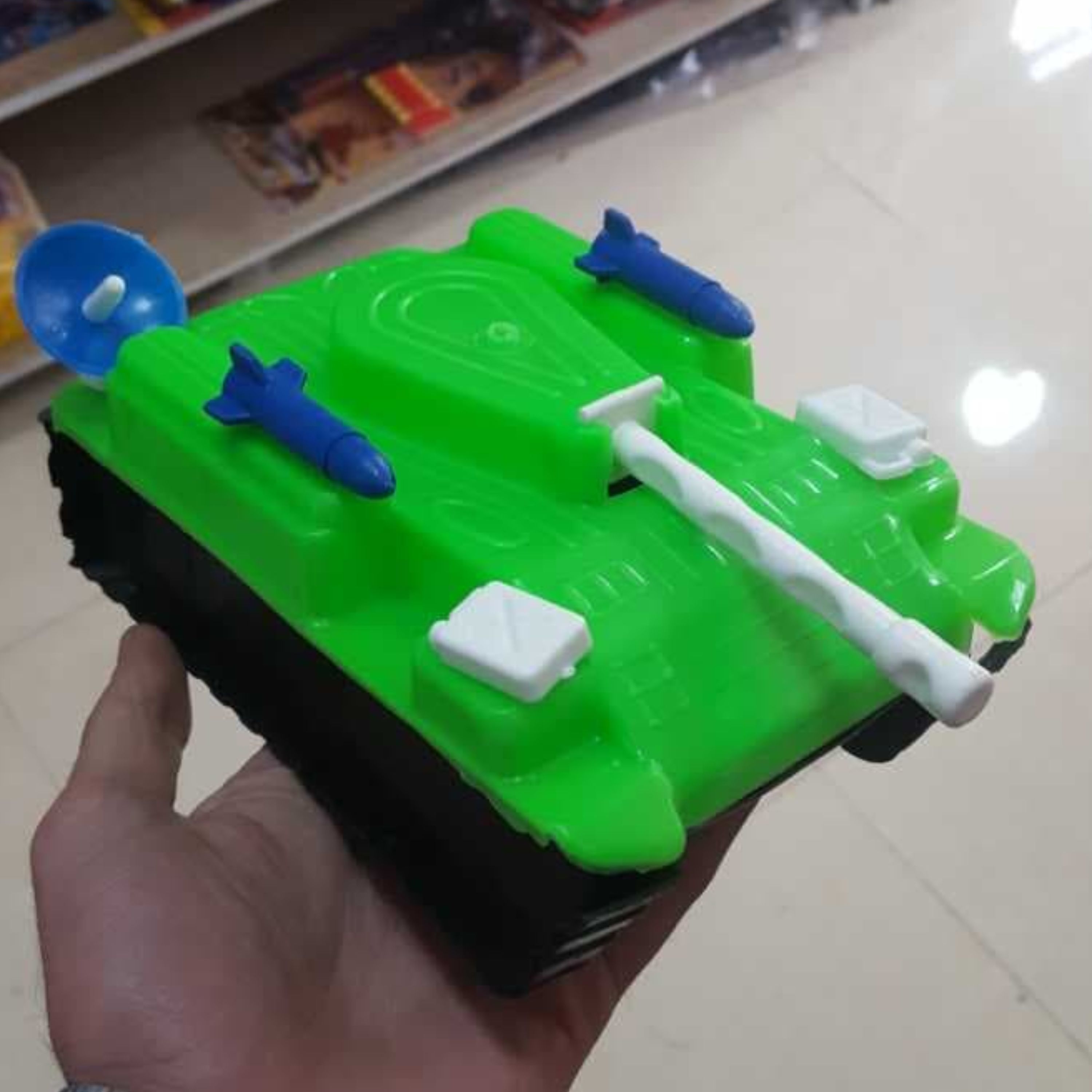 خرید اسباب بازی تانک ساده با قیمت مناسب