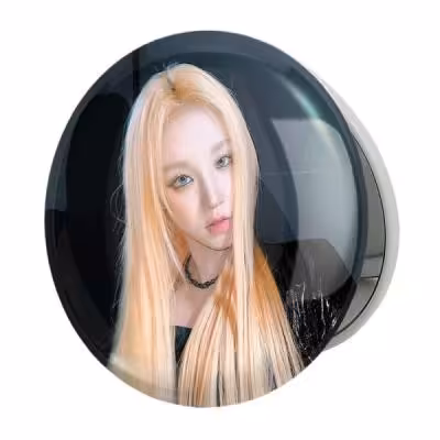 آینه جیبی خندالو طرح یوکی گروه جی آیدل GIdle مدل تاشو کد 19505