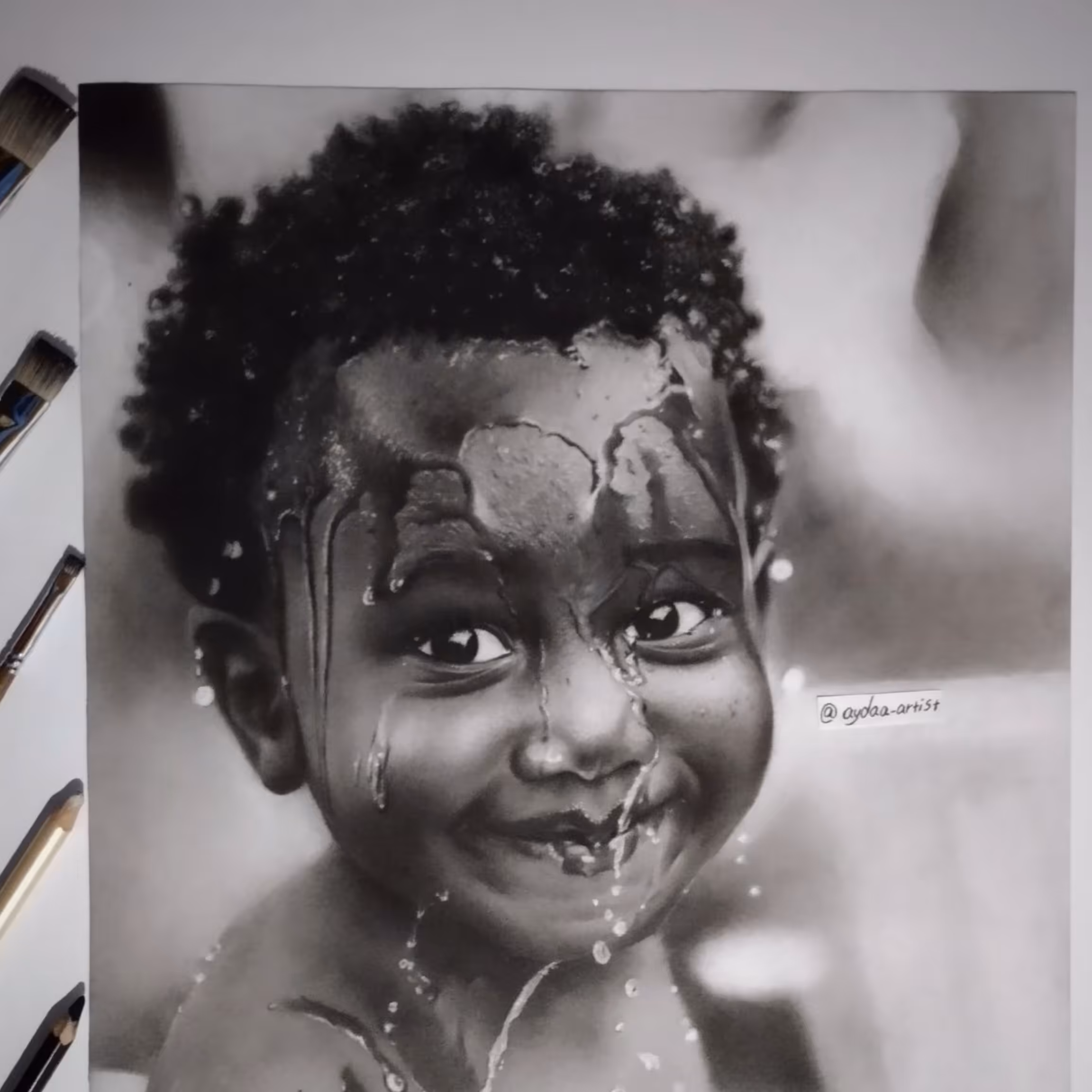 نقاشی چهره سیاه قلم دو چهره اندازه  a4 