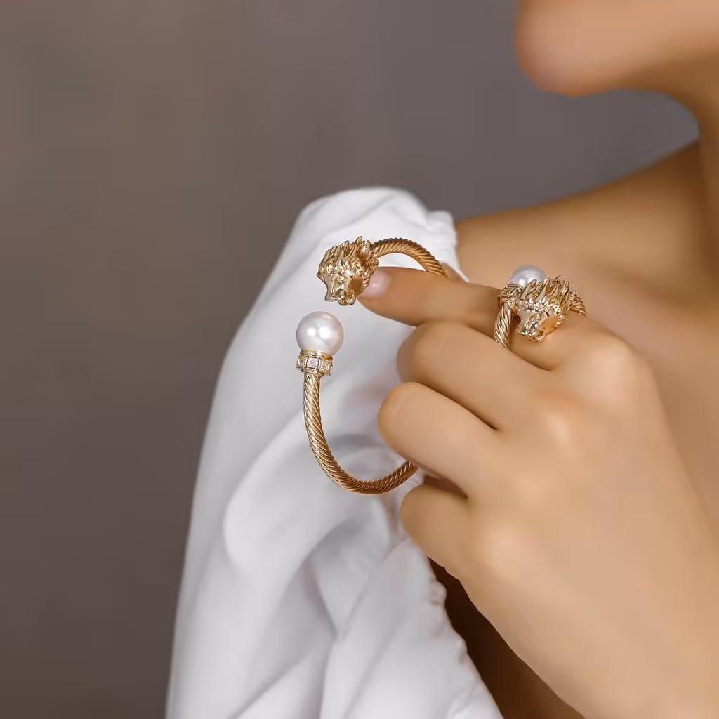 ست دستبند و انگشتر شیر و مروارید