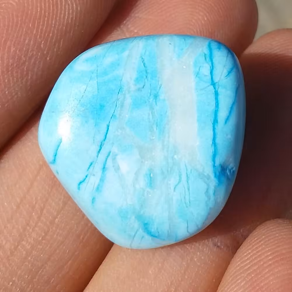 سنگ تامبل شده تمام پولیش فیروزه مصری محشر شاهکار خلقت 
تصویر از تمام جهات نمونه
کد:9859