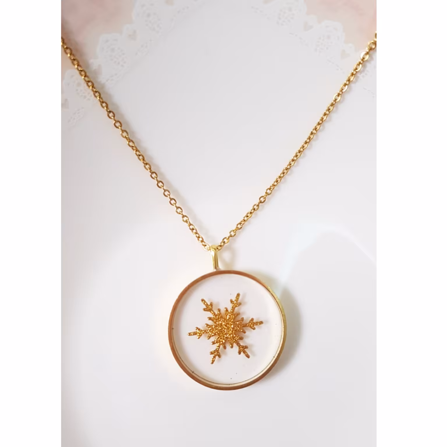 گردنبند طرح برف