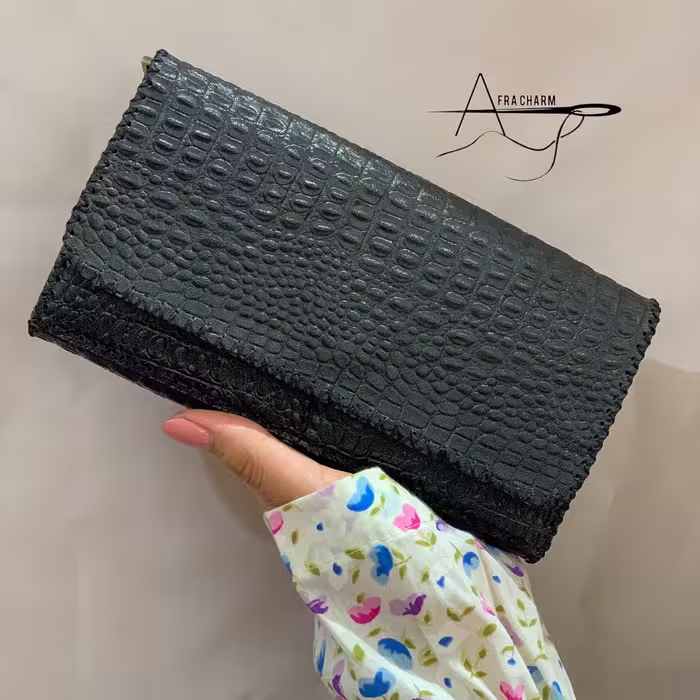 کیف پول دست دوز چرم طبیعی بزی بسیار جادار