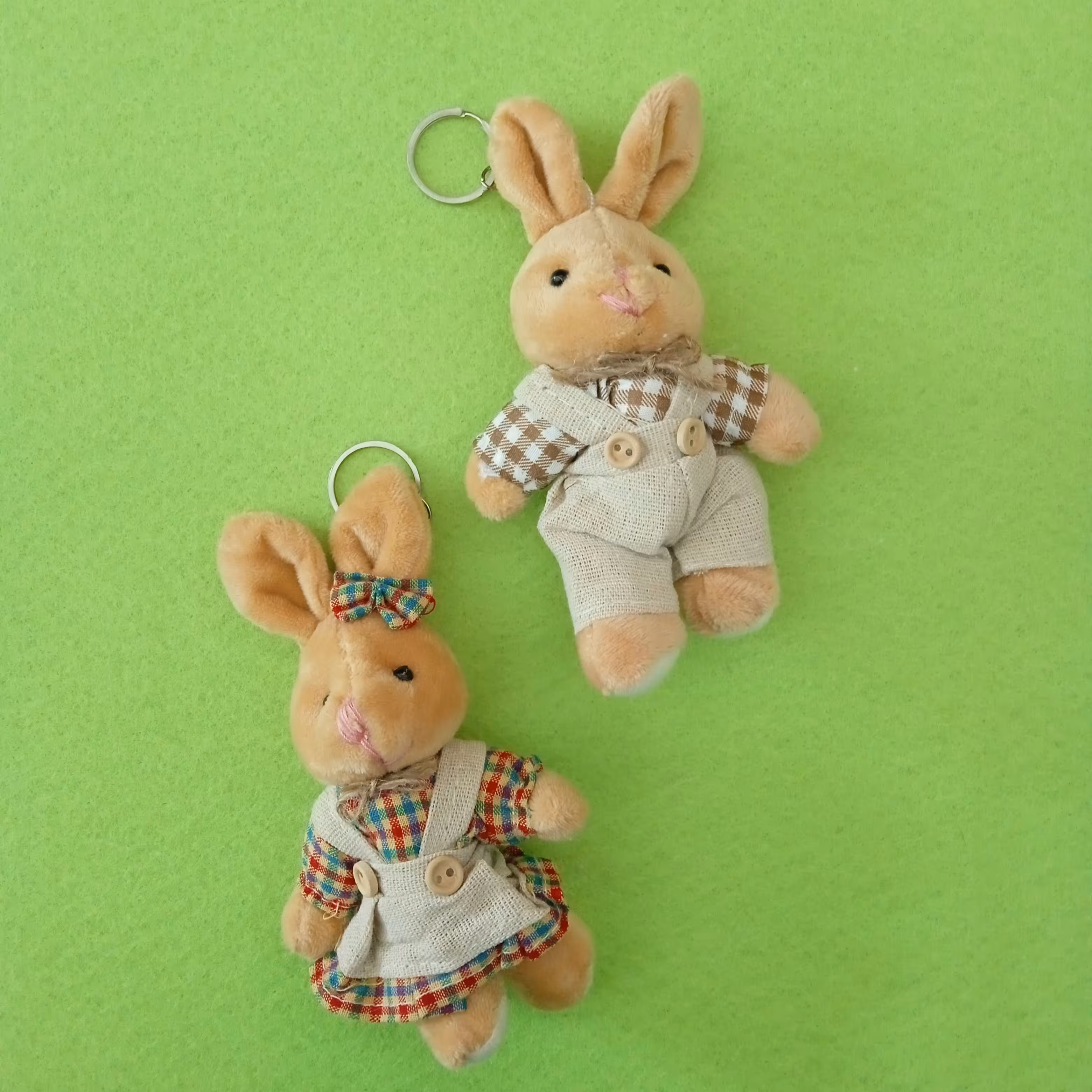 آویز  خرگوش دختر و پسر لباسدار اورجینال