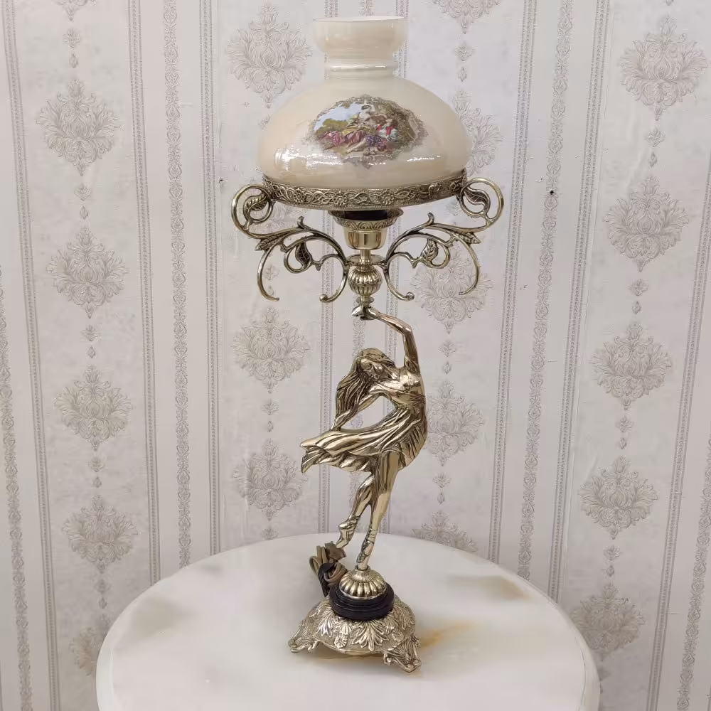 آباژور رومیزی برنزی مدل بانو کد 1855