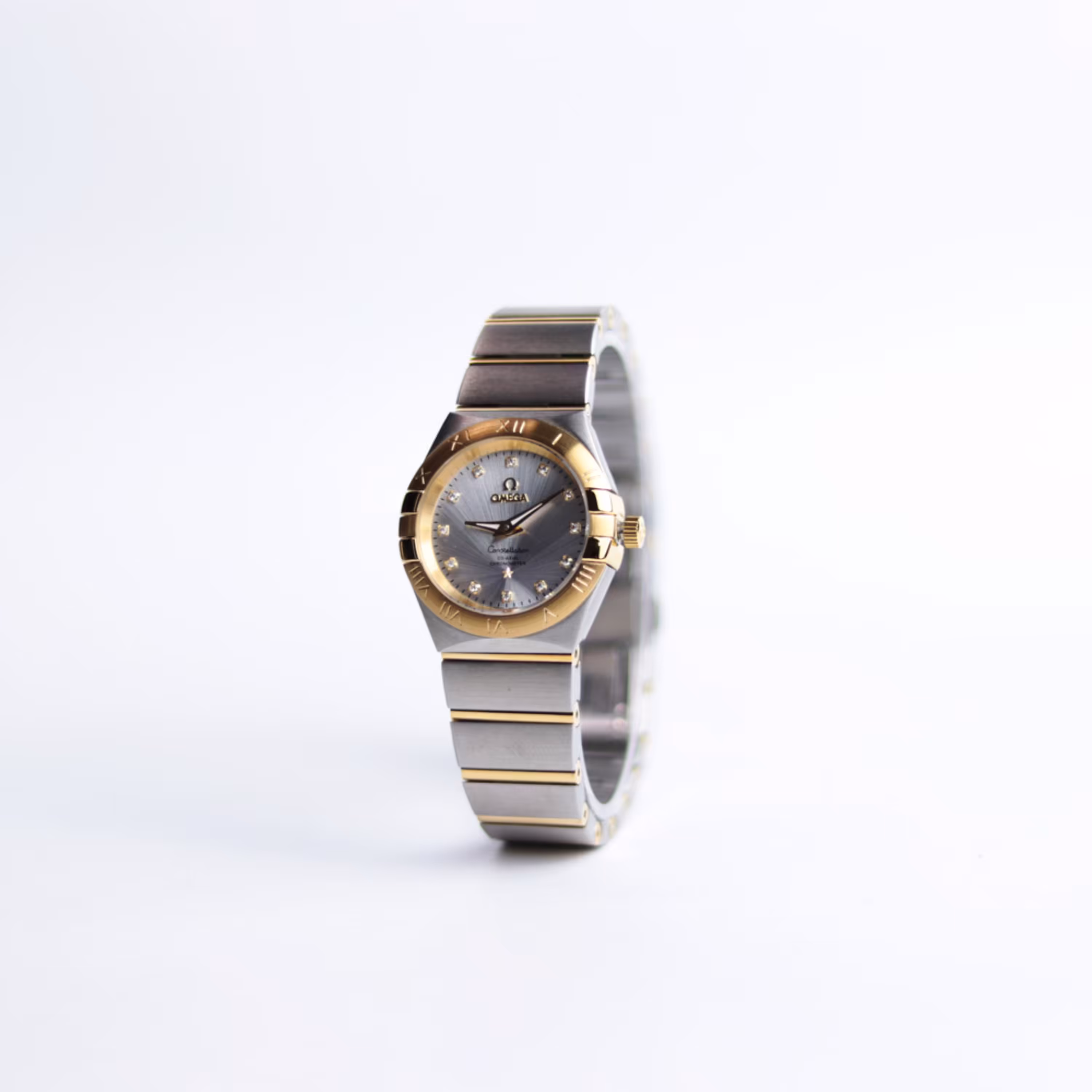 ساعت امگا کانسلکشن  زنانه 