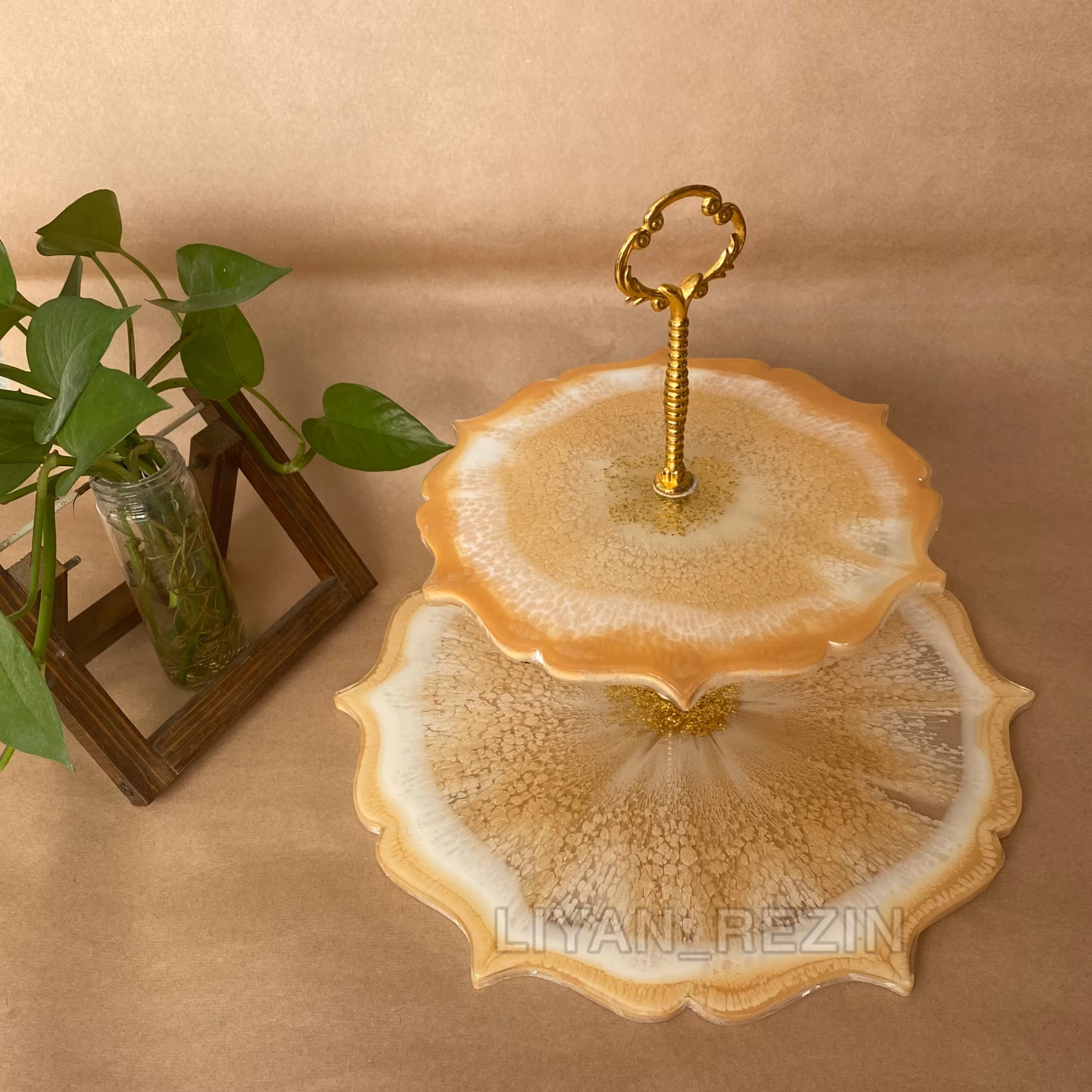 شیرینی خوری دو طبقه رزینی سبک نشکن خاص 