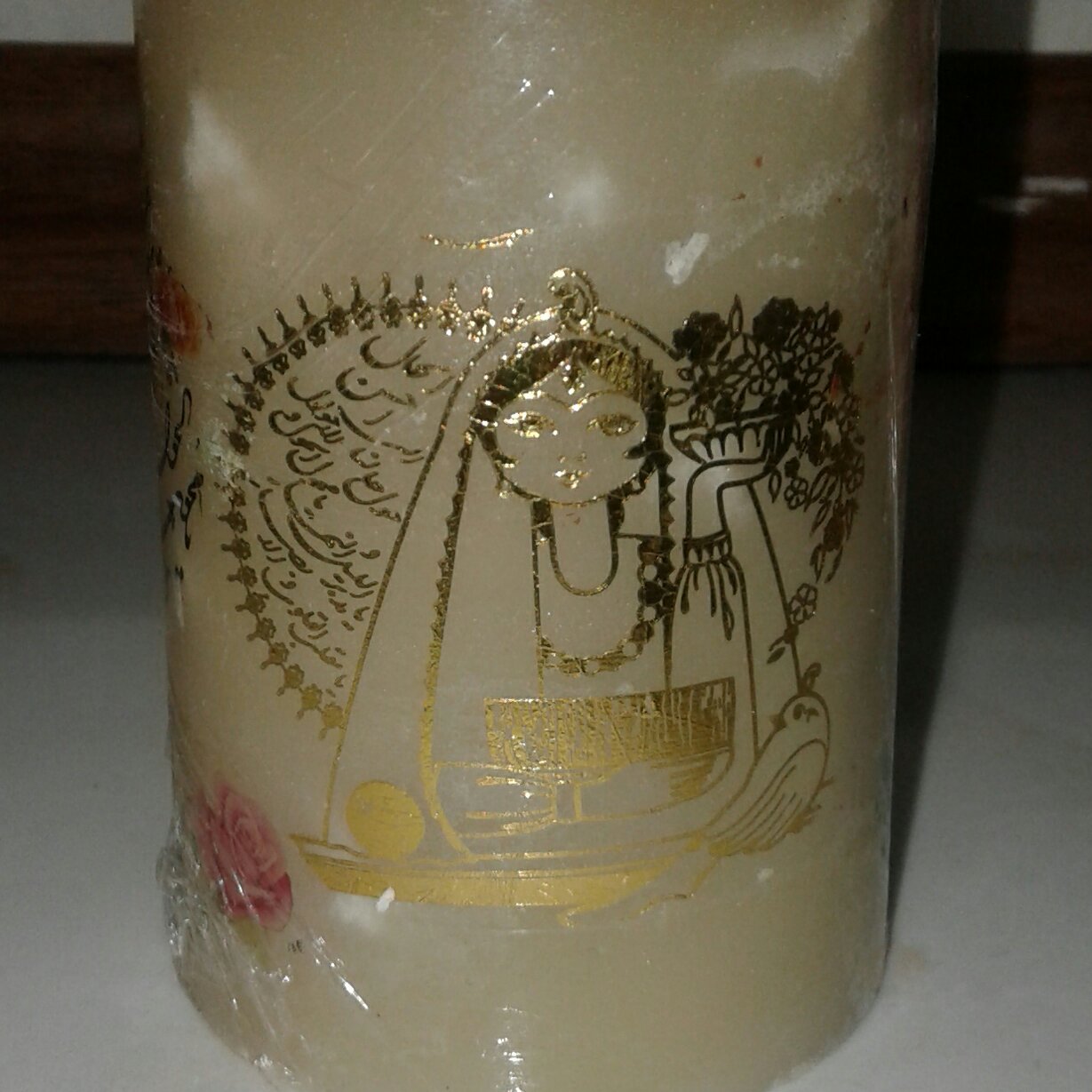 کد08-شمع استوانه بزرگ طرحدارطلایی