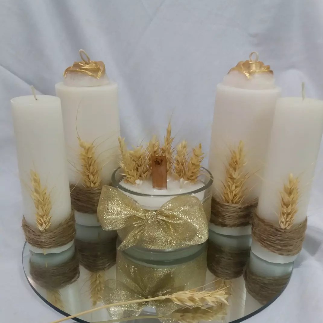 ست شمع سفید طلایی  گندمی  و شات معطر  به همراه آینه