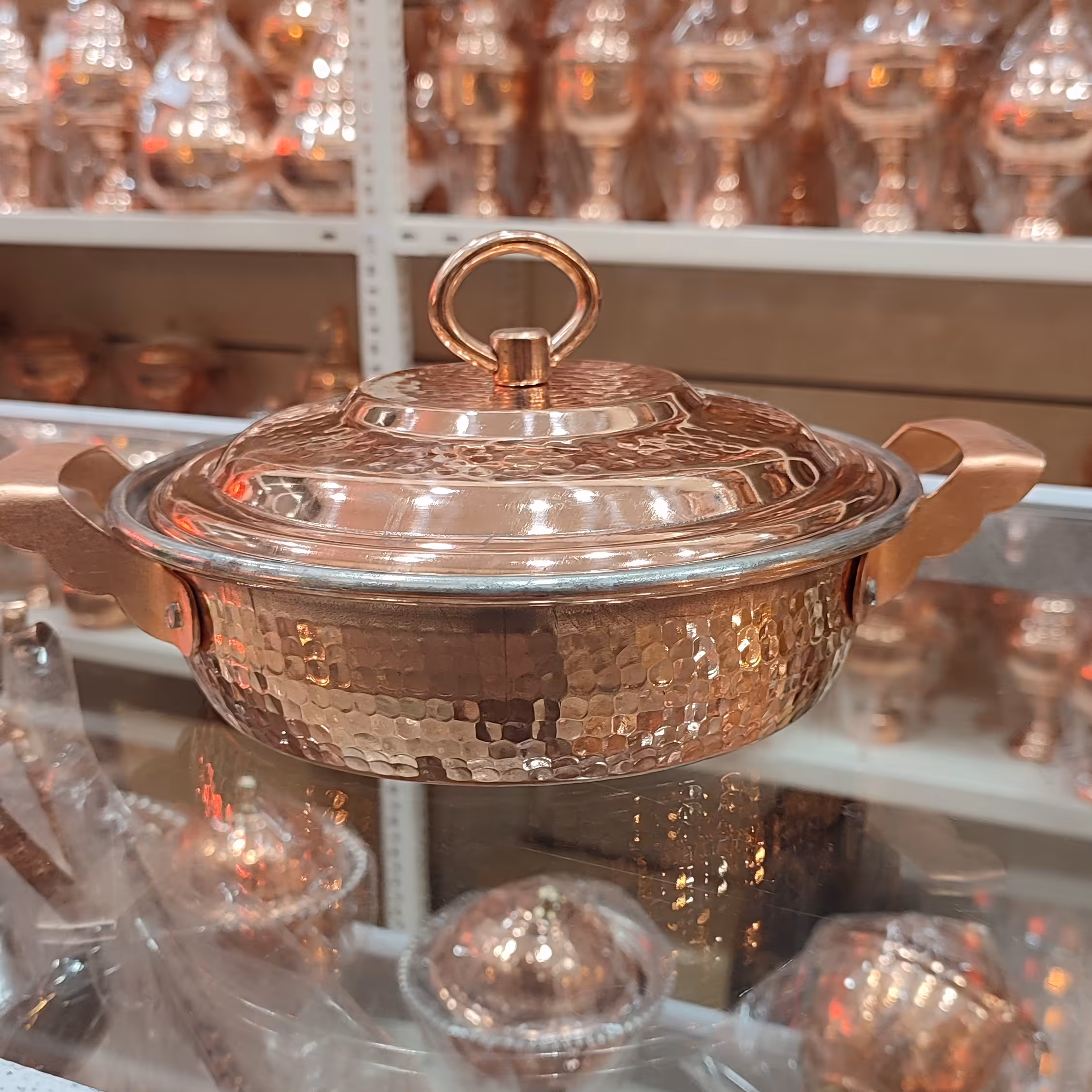 ماهیتابه مسی دسته دار