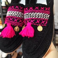 گیوه قلاببافی بسیار سبک و راحت و خوش پا