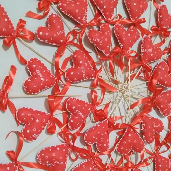 گیفت قلب نمدی پک (12عددی)