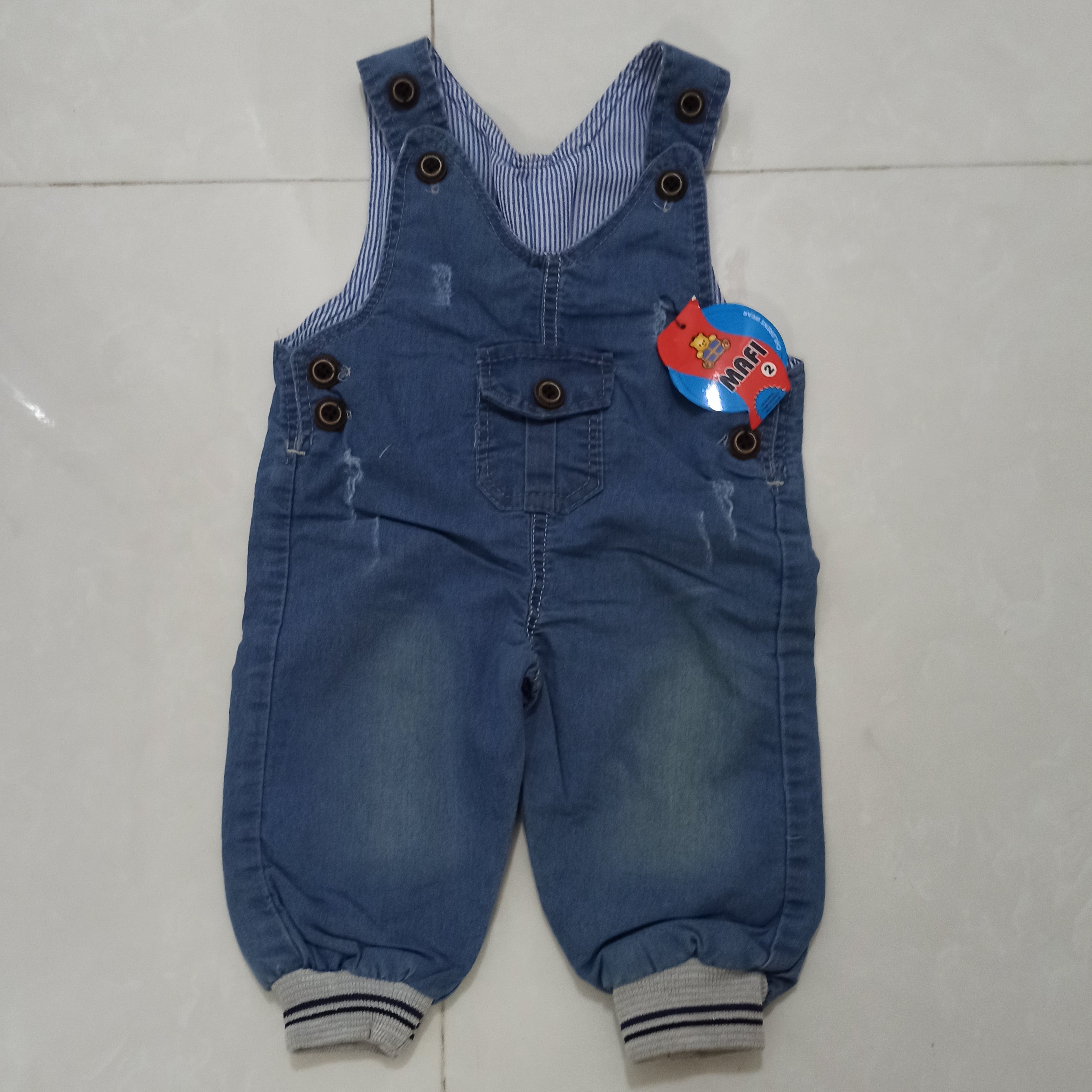 پیش بندی لی