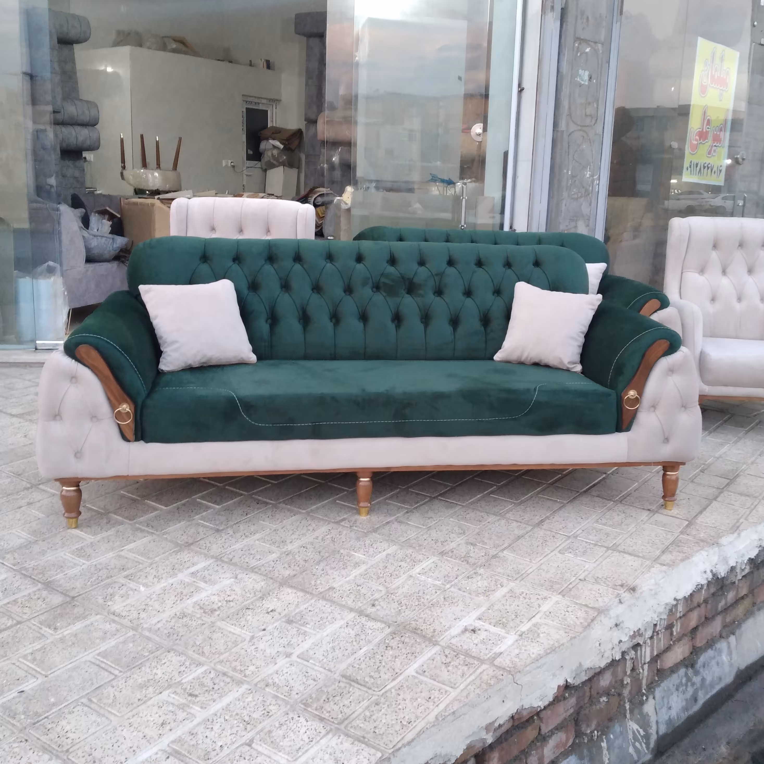 مبل راحتی پاریس پایه خراطی  7 نفره با قیمتی مناسب 