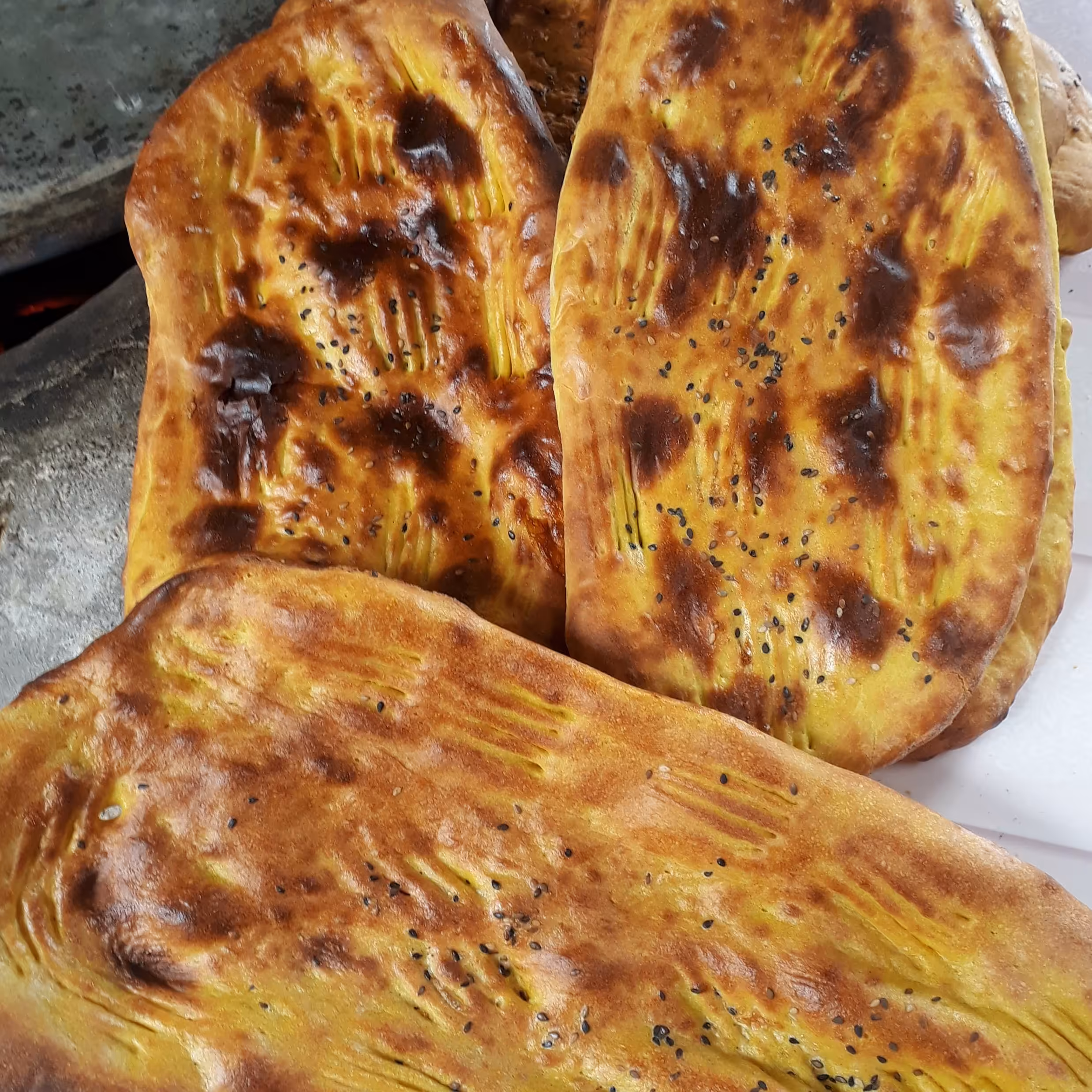 نان فطیر محلی 