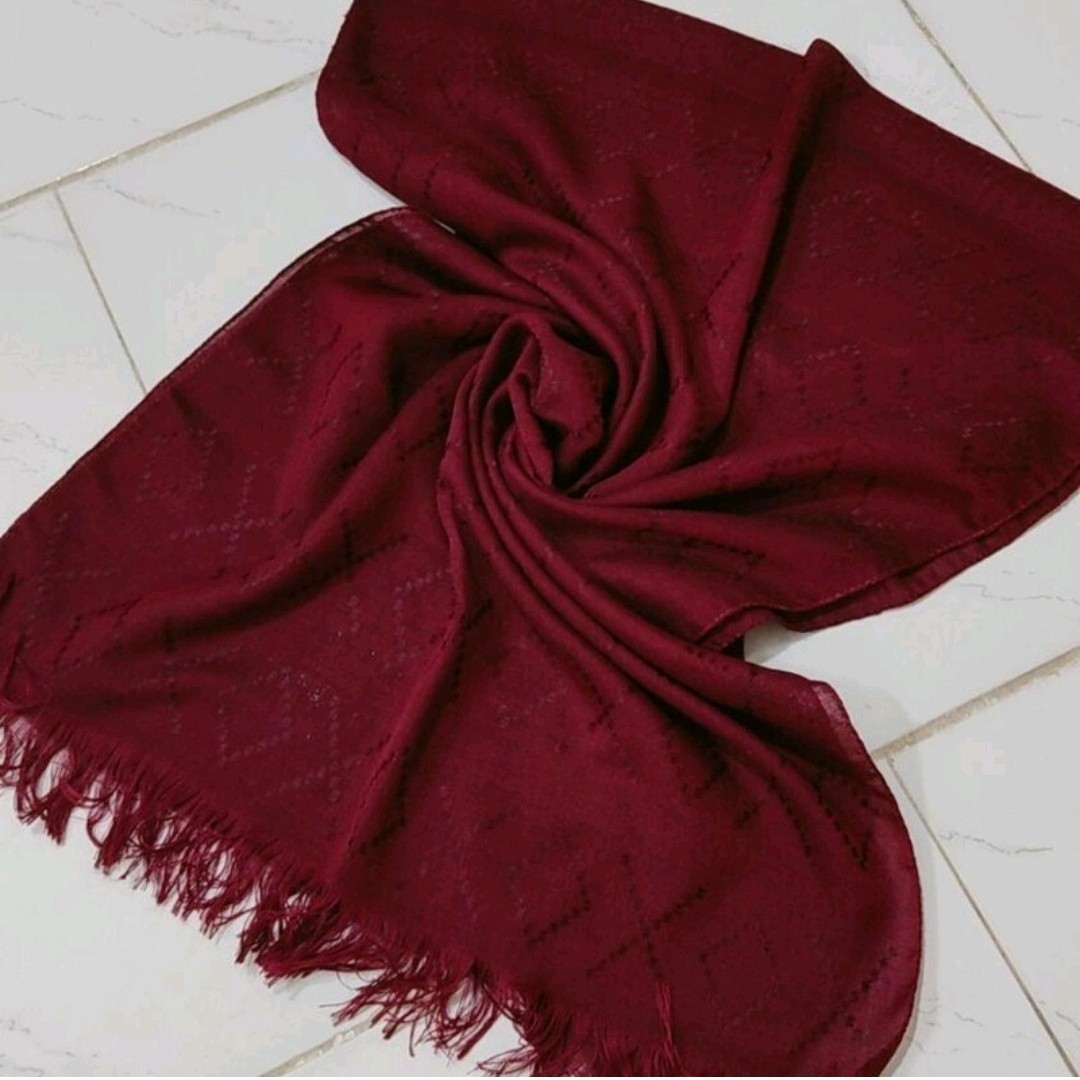 شال زنانه مناسب پاییز نرم و لطیف 