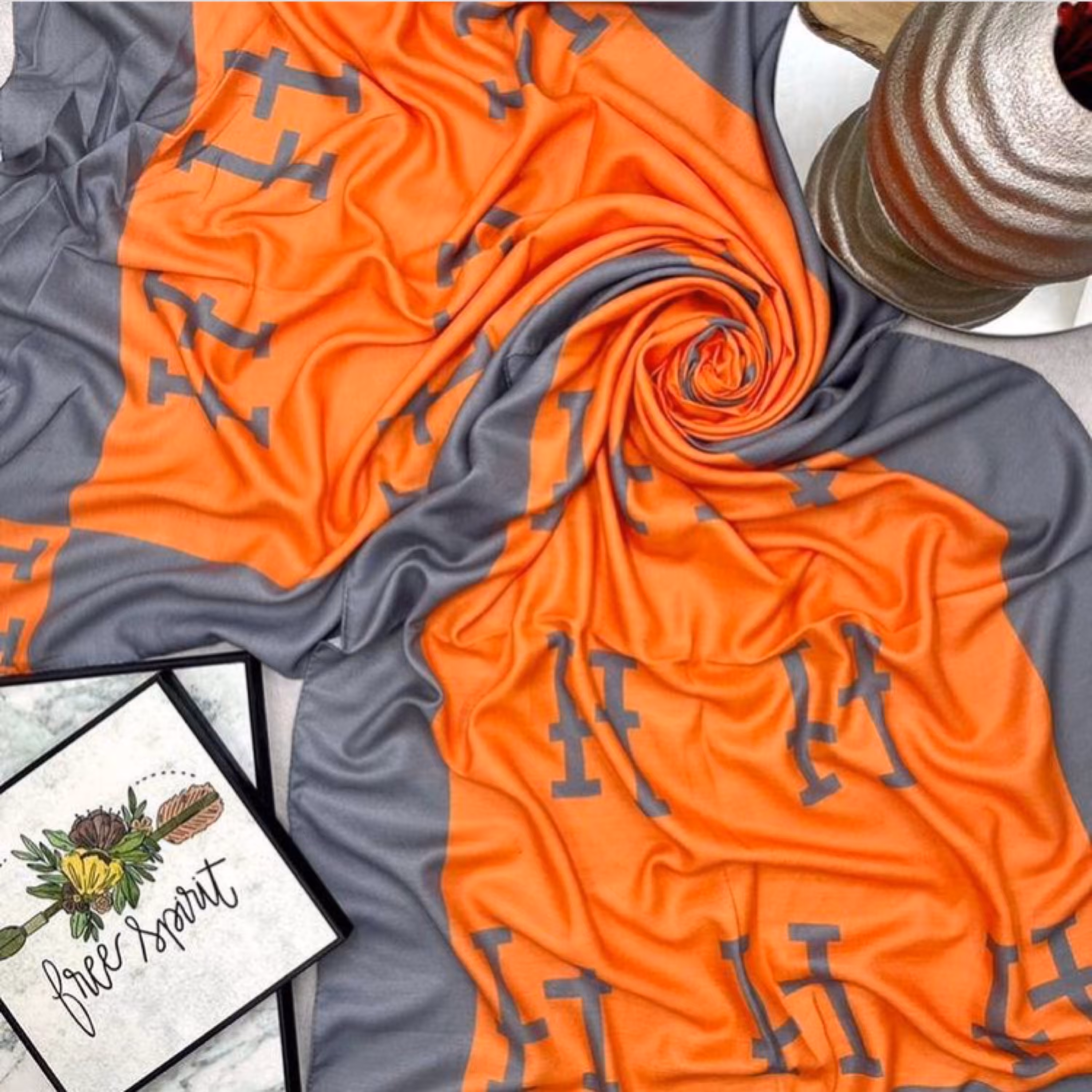 شال موهرپاییزه