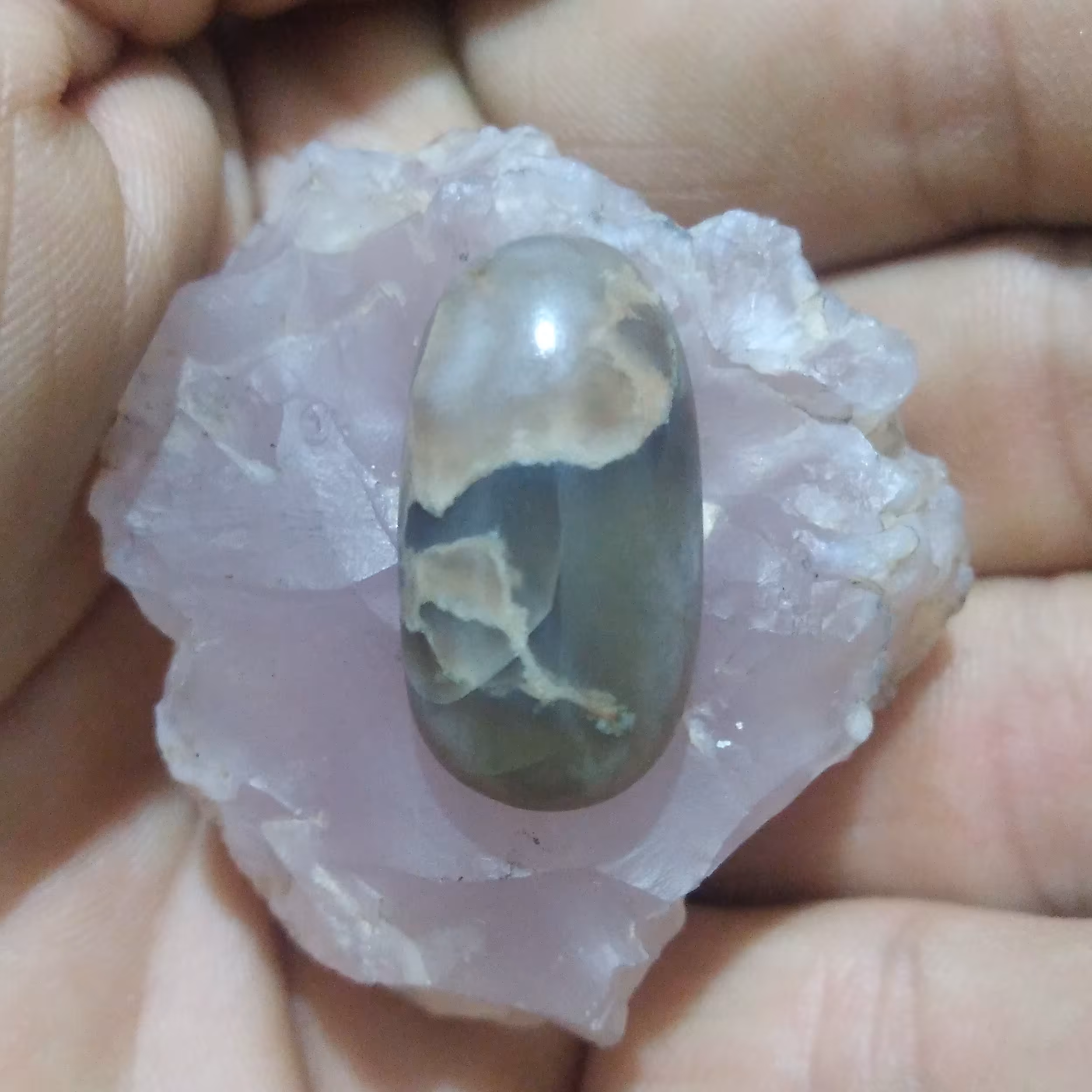 نگین عقیق 3در2 