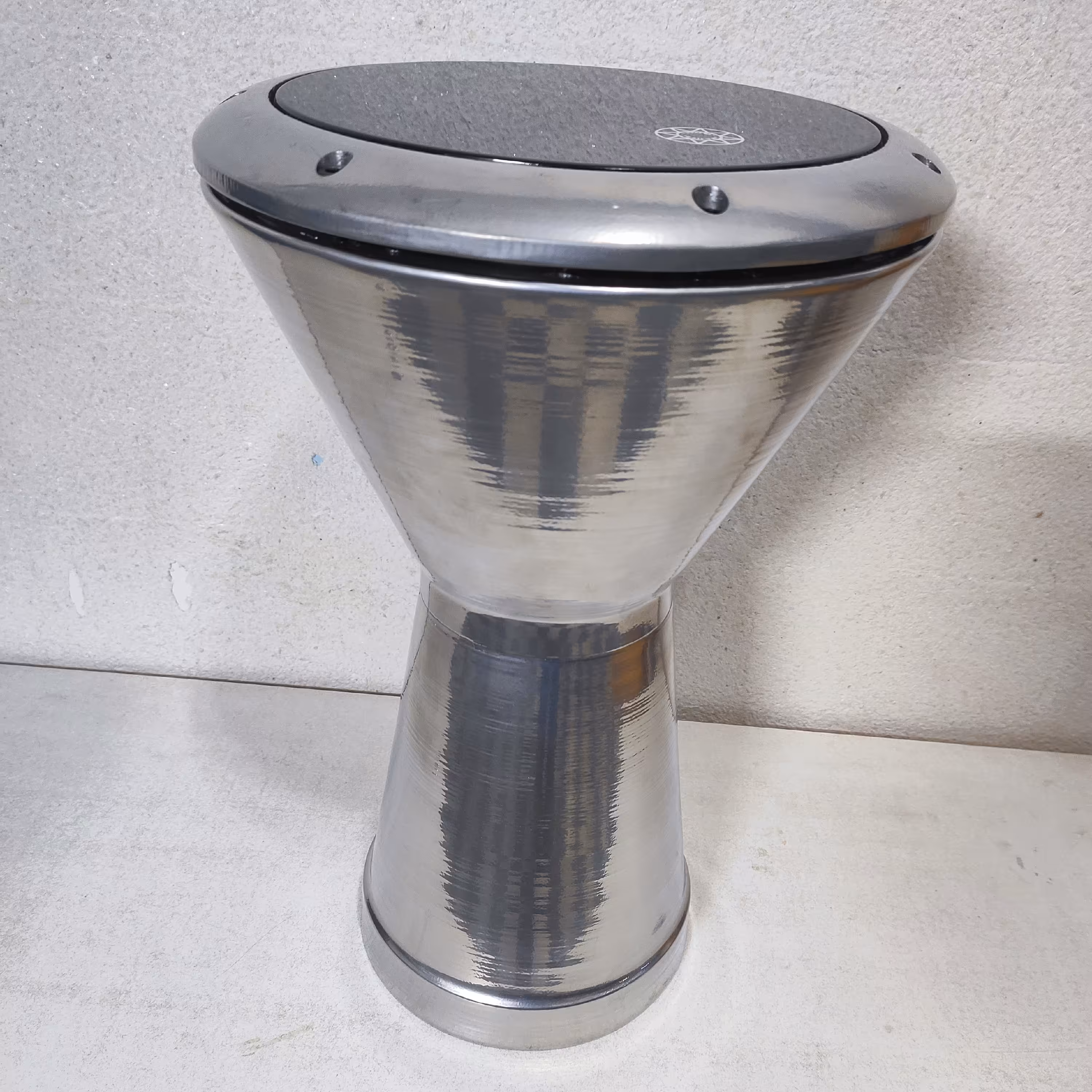 تمپو باس  استیل پژواک  همراه با  سافت کیس ابردار با قابلیت کوک شدن