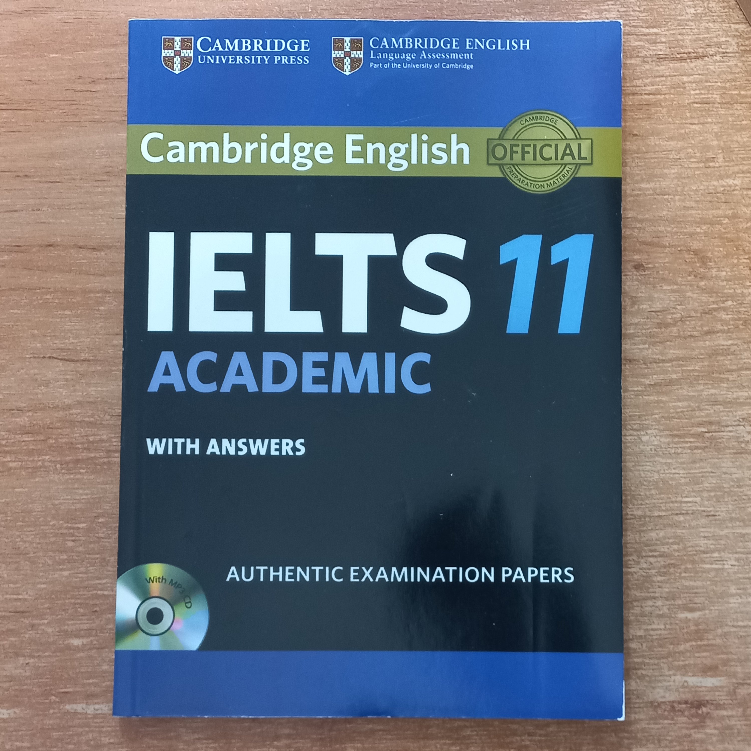 کتاب کمبریج آیلتس IELTS Cambridge 11 Academic به همراه cd