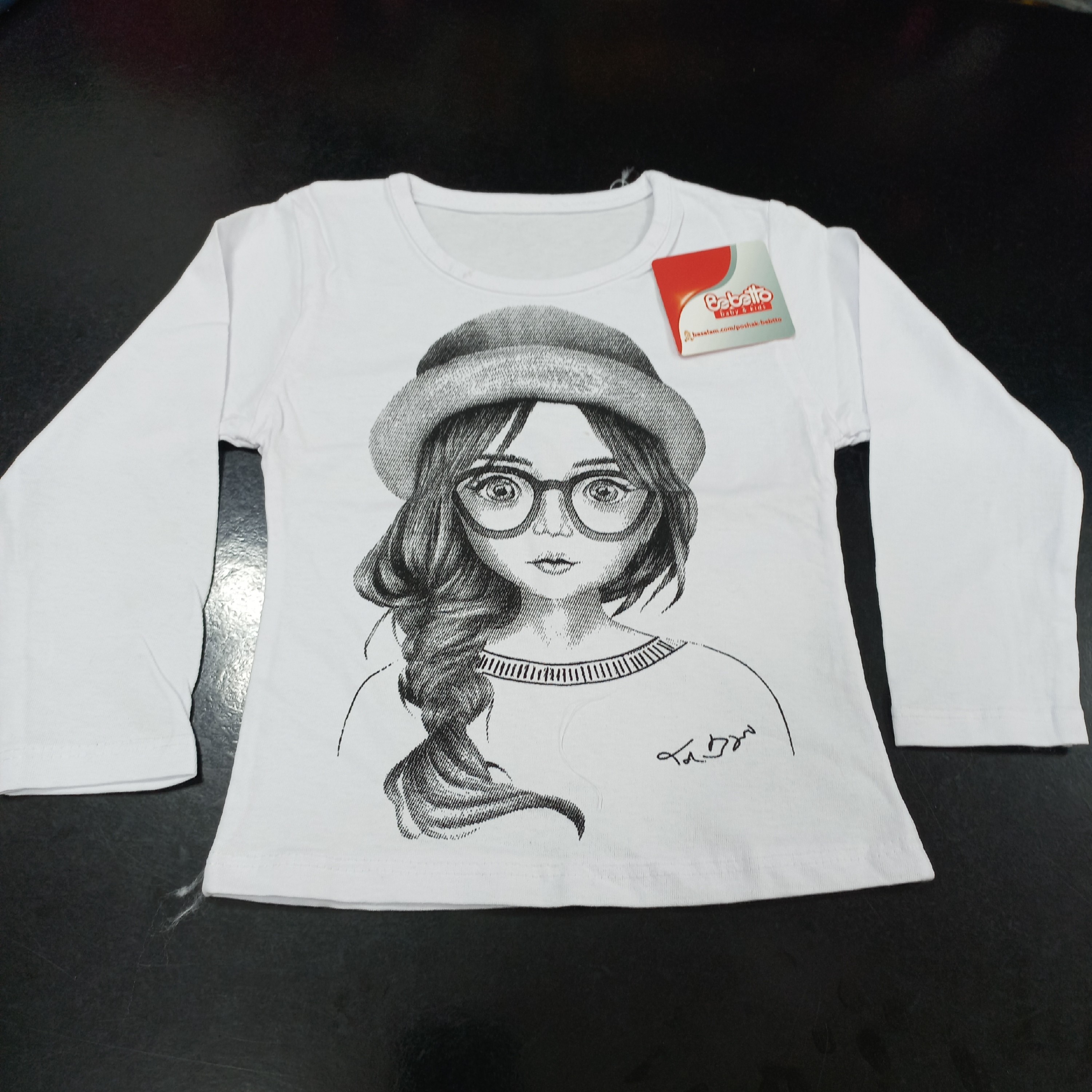 بلوز دخترانه و پسرانه سفید زیر سارافونی 35و40و45 زیر سرافونی سفید