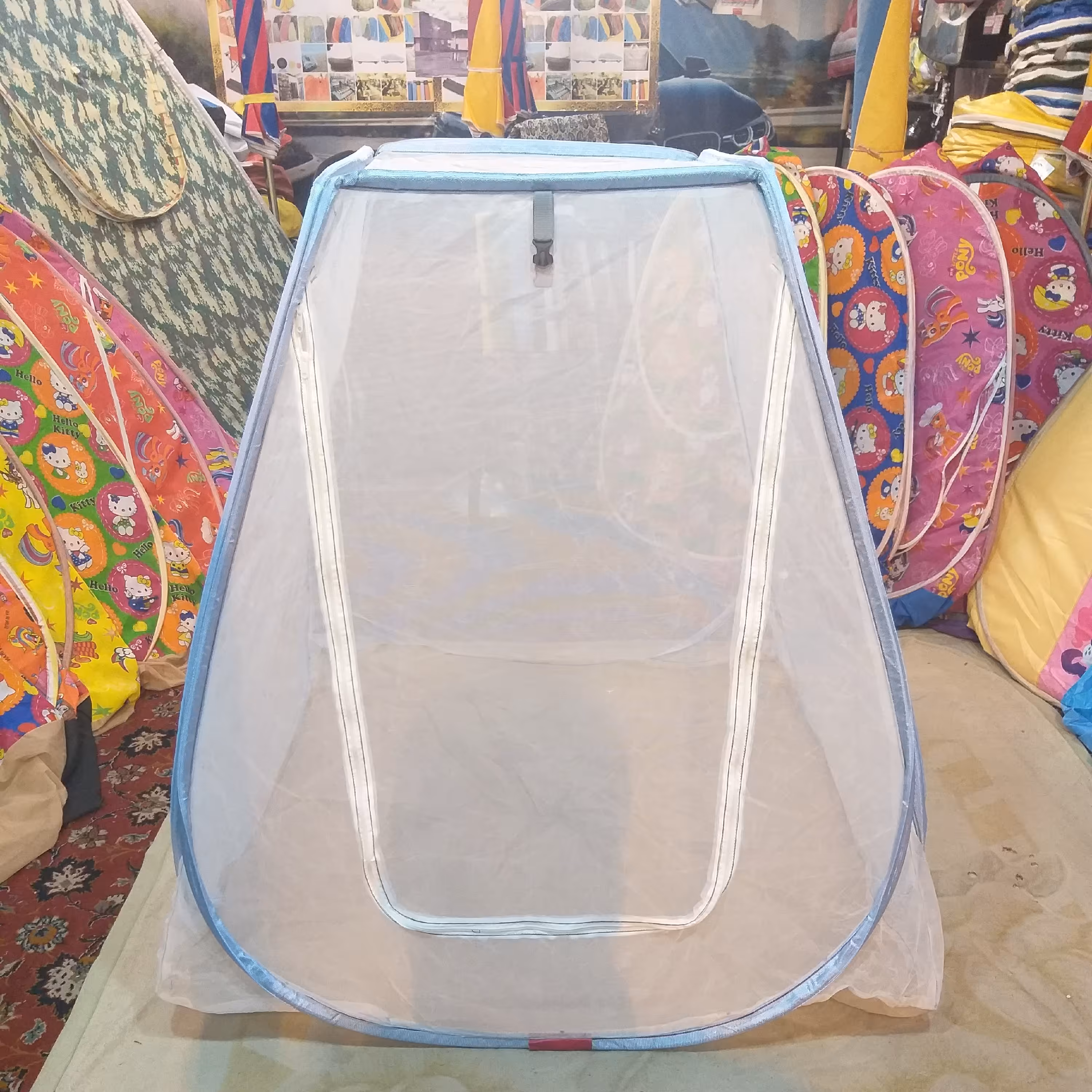 پشه بند نوجوان