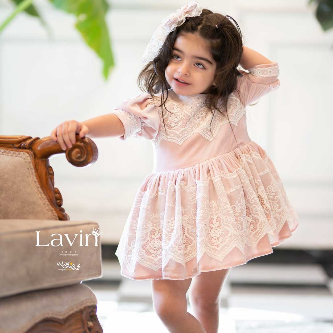 لباس مجلسی عید 1402 دخترانه مدل نفس 01