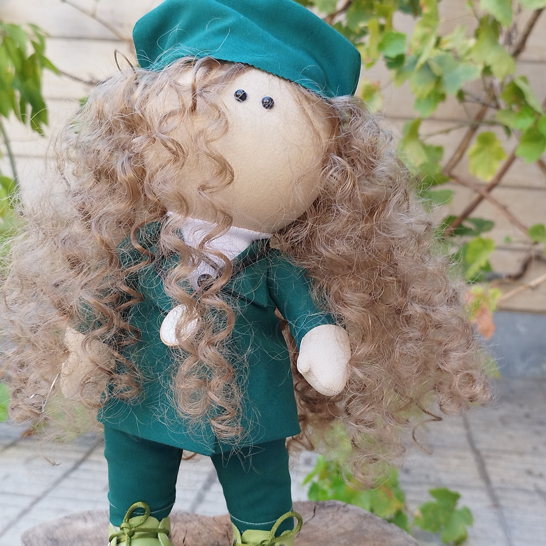 عروسک روسی پرستار