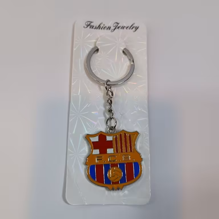 جاکلیدی فوتبالی بارسلونا فلزی درجه یک  پشت آینه دار مناسب استفاده به عنوان آینه یا حکاکی جاسویچی