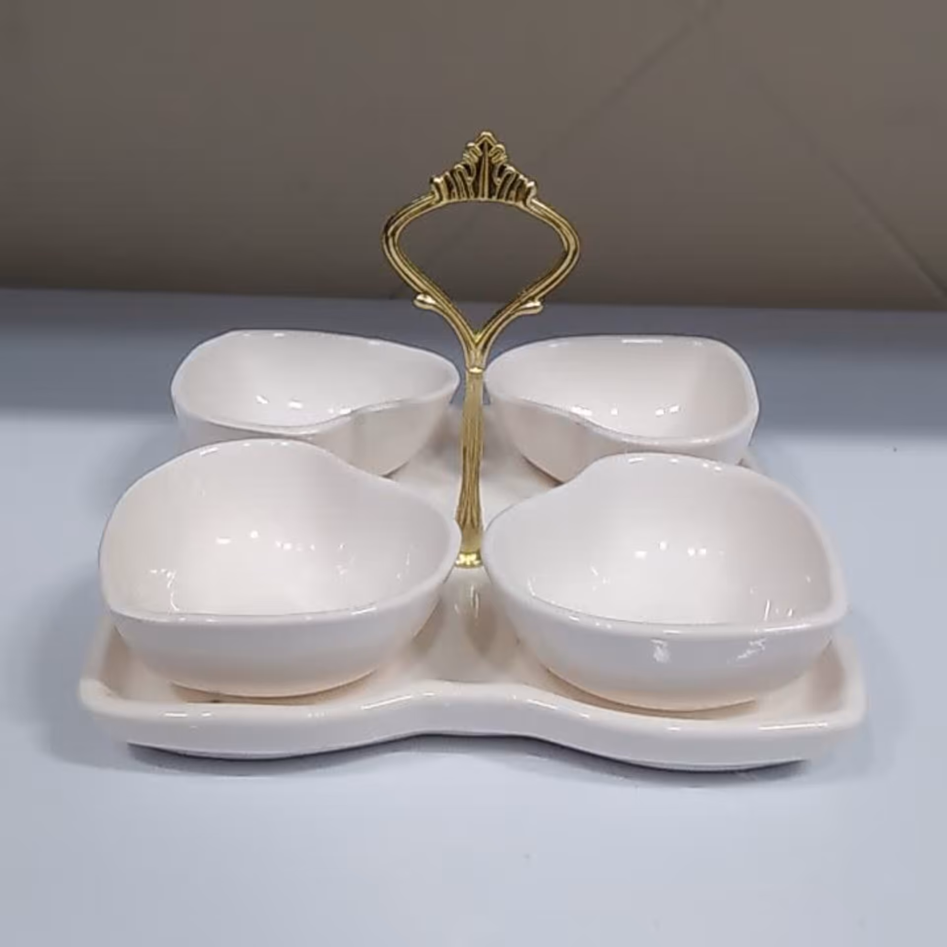 اردو خوری سرامیکی قلبی