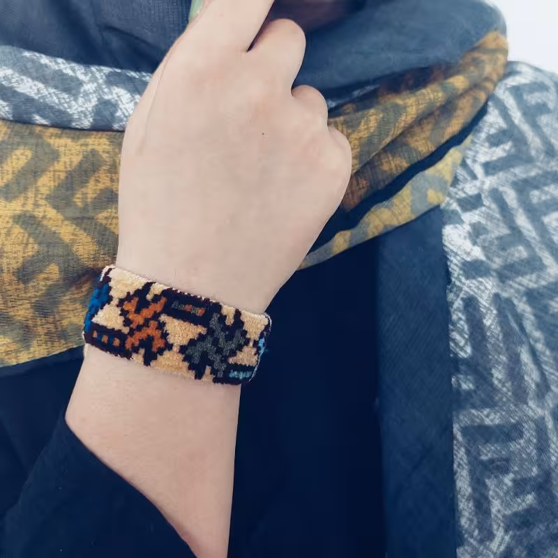 دستبند بافت طرح قوش