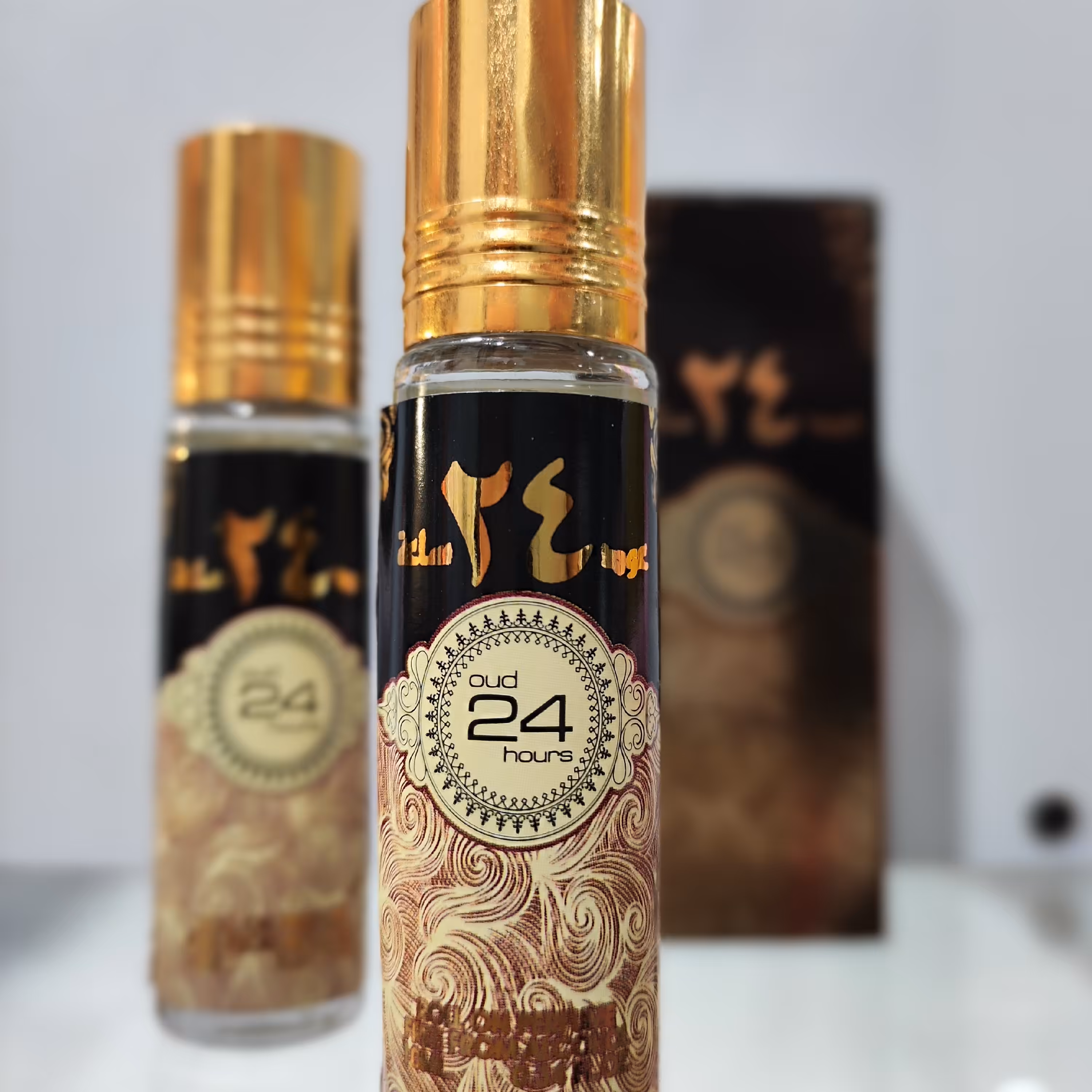 عطر عود 24ساعه برند ارض الزعفران ،10میل،ساخت امارات ( عود 24 ساعته)